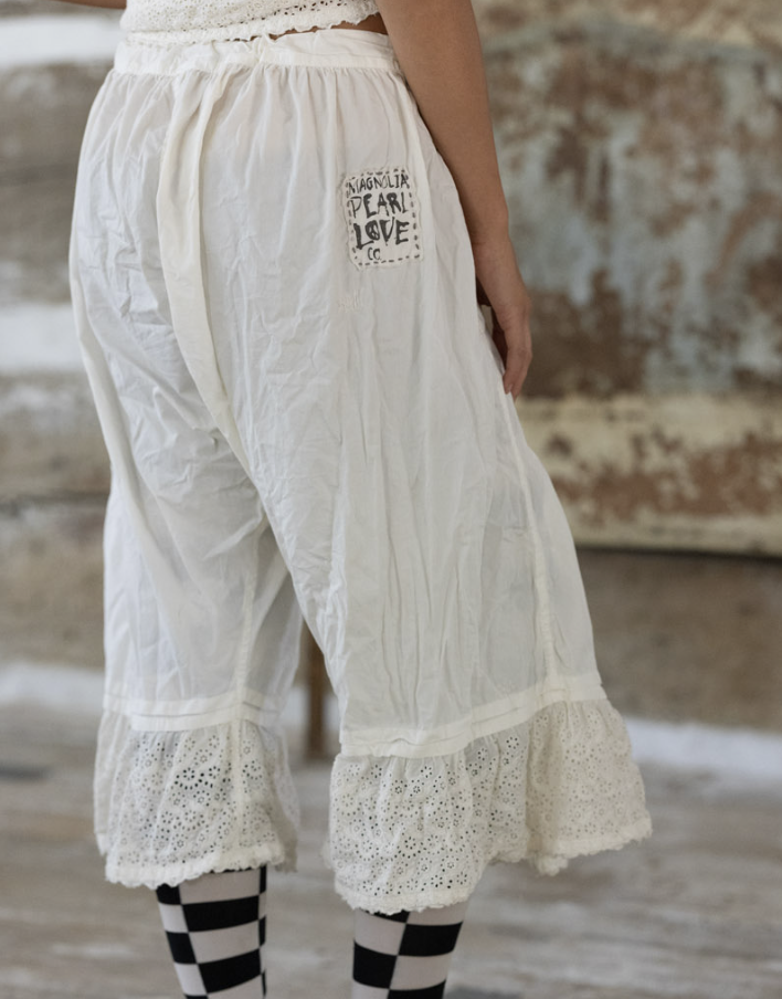 MP bloomers 213 side.png