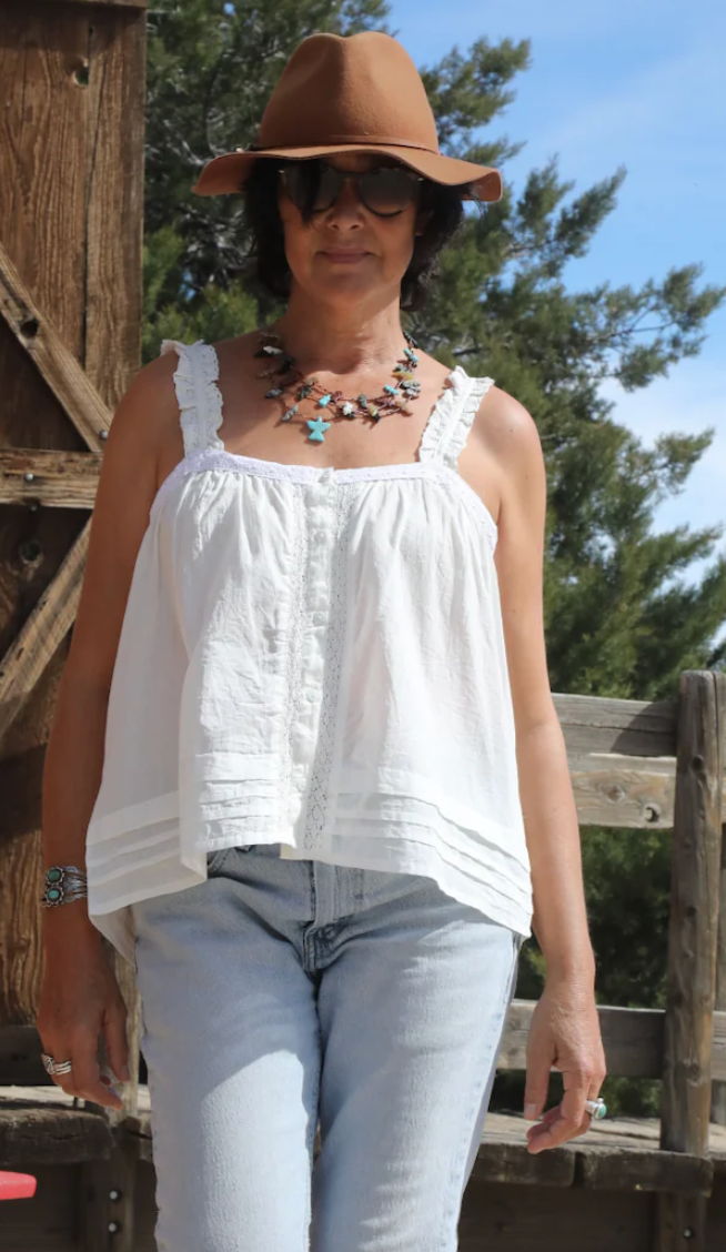 Ashley Sleeveless Top With Lace Natural