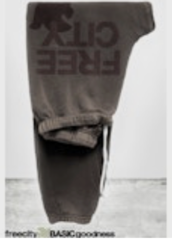 FreeCity large Sweatpants in Coco Pony FCBSWP100