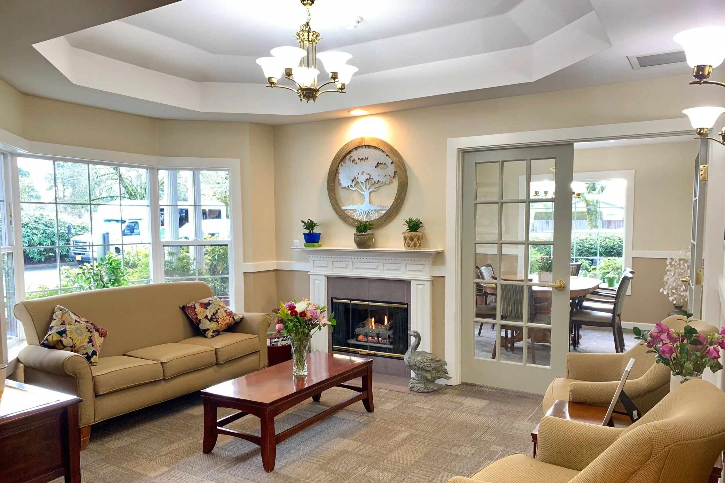 Farmington Square Assisted & Memory Care in Eugene, OR