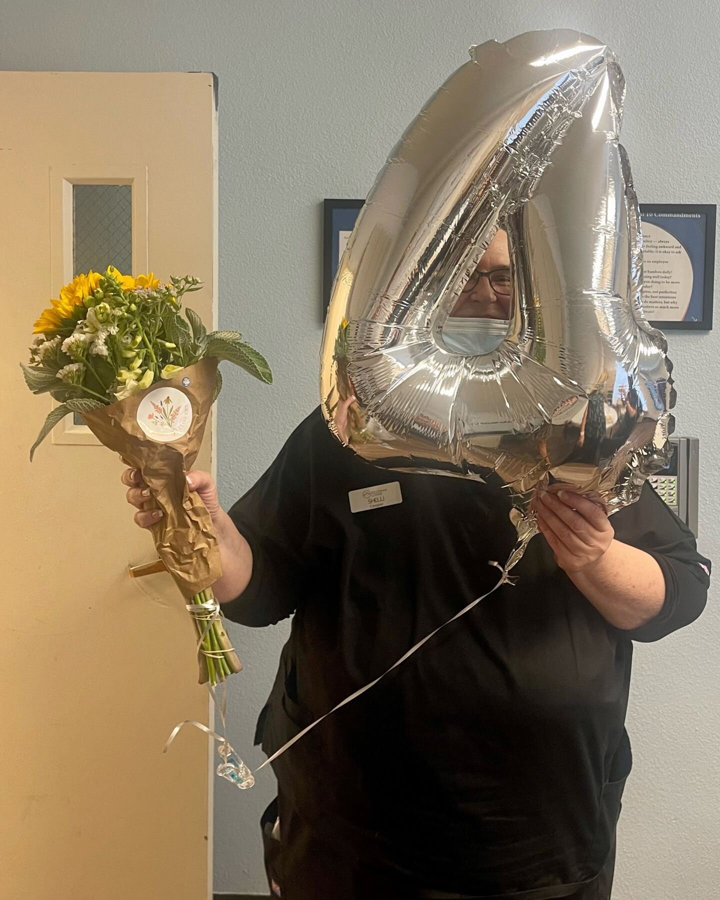 We are celebrating the 4-year work anniversary of Shelli, one of our amazing caregivers at Bozeman Lodge! Those who know Shelli best shared that she is always smiling, making others smile and laugh all the while taking the best care of our residents.