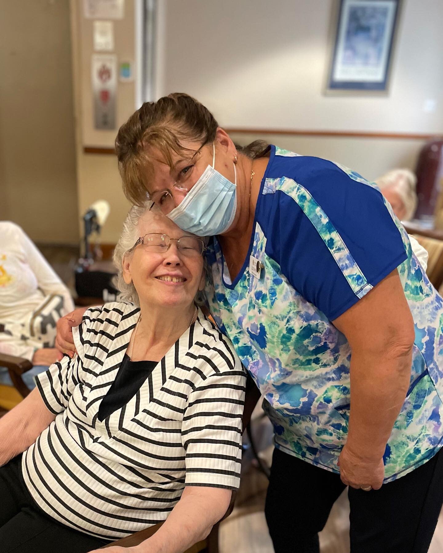 We had a bittersweet goodbye this week as we said farewell to Lois, our amazingly compassionate and well-loved Wellness Director at Pioneer Village. Lois has been with Radiant Senior Living for a long time and her presence will be sorely missed.⠀
⠀
L