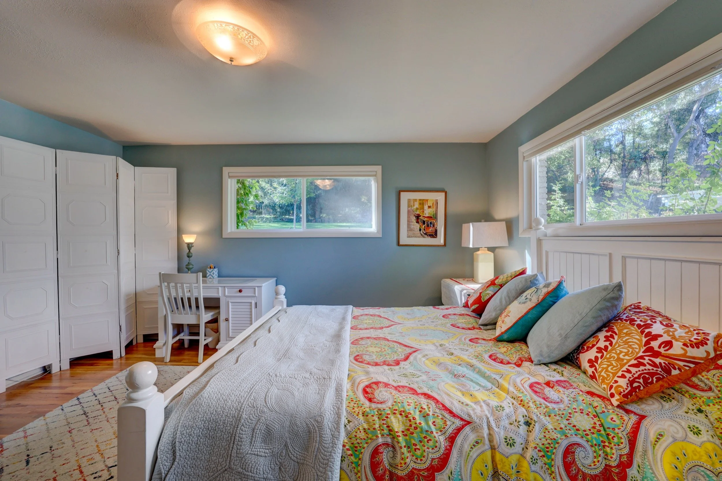 609 E Gentlwind Ct-18.jpg