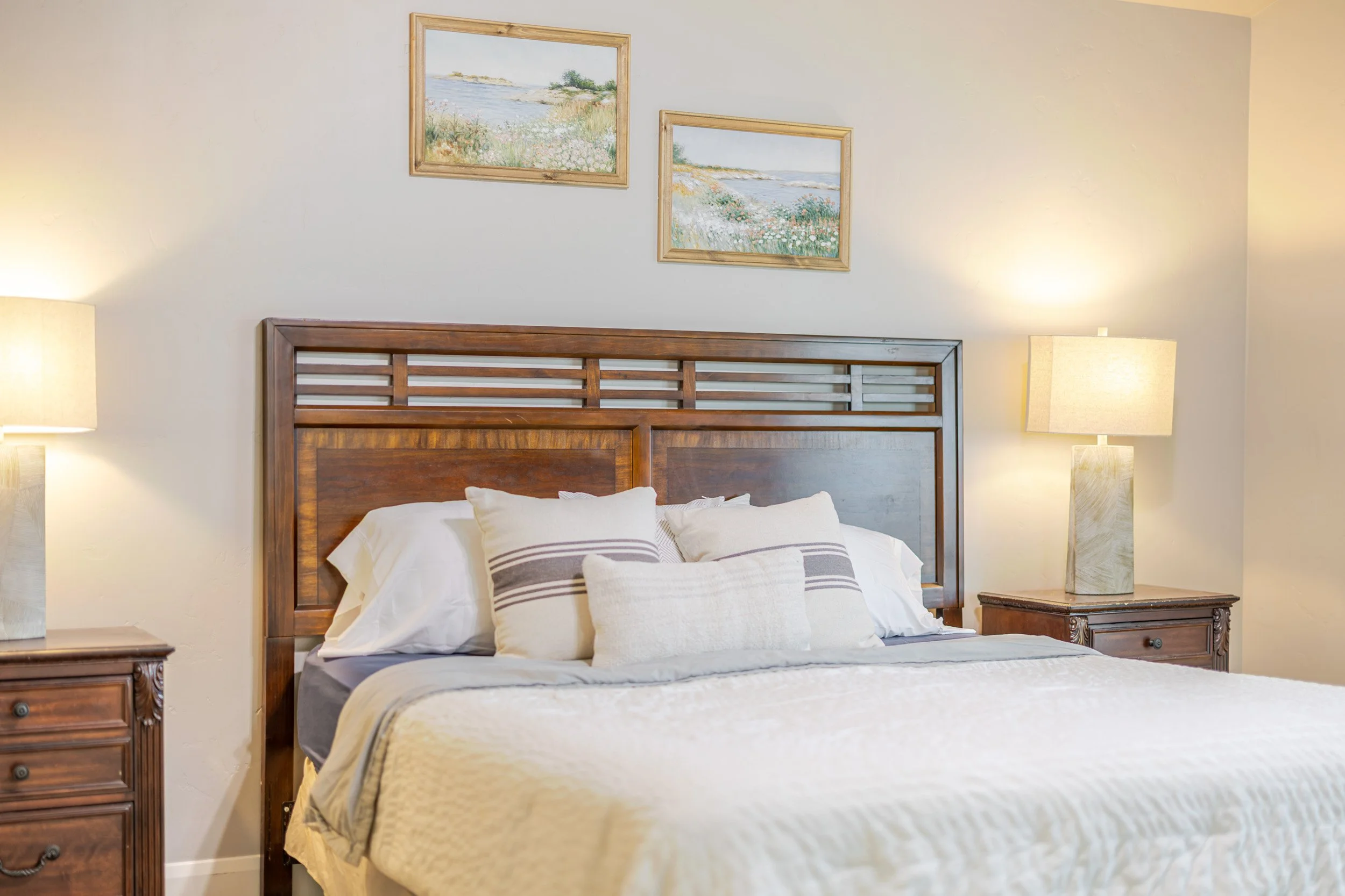 5262 W Los Flores -11.jpg