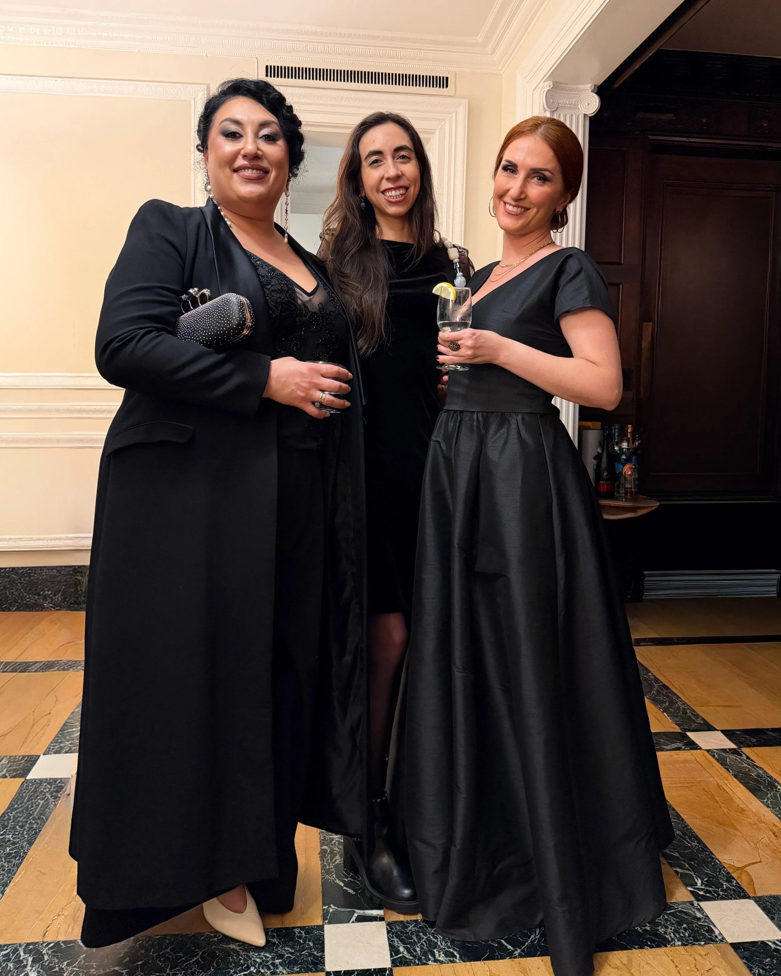 💗 Girl power at @greeknationalopera @carnegiehall debut!

🇬🇷 This passionate program took me all the way back to this summer in Athens! What a spectacular way to discover so many of the great Greek composers and the work of Nikos Kazantzakis. What