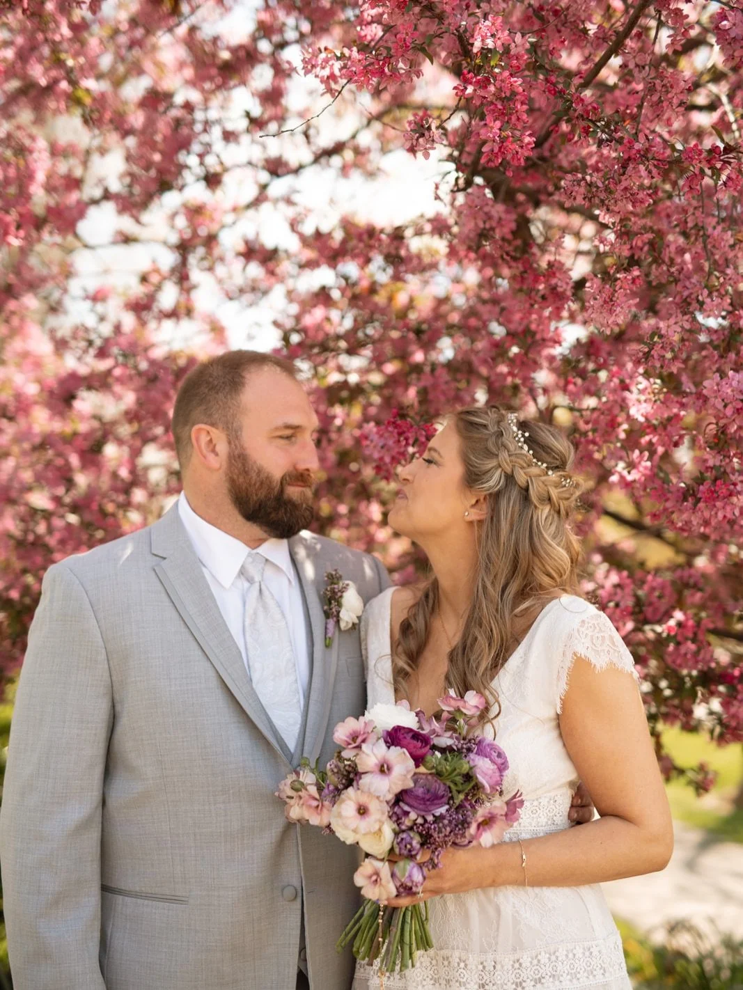 Happy Earth Day to all! We are such big fans of her work 🌱

Hug a tree, enjoy a nice walk, smell some flowers, and thank a bee today, while you&rsquo;re at it✨

photo | @milkshopphoto, @tylerjamesweddings, @jordantvnews, @kcbilekphotography, @richel