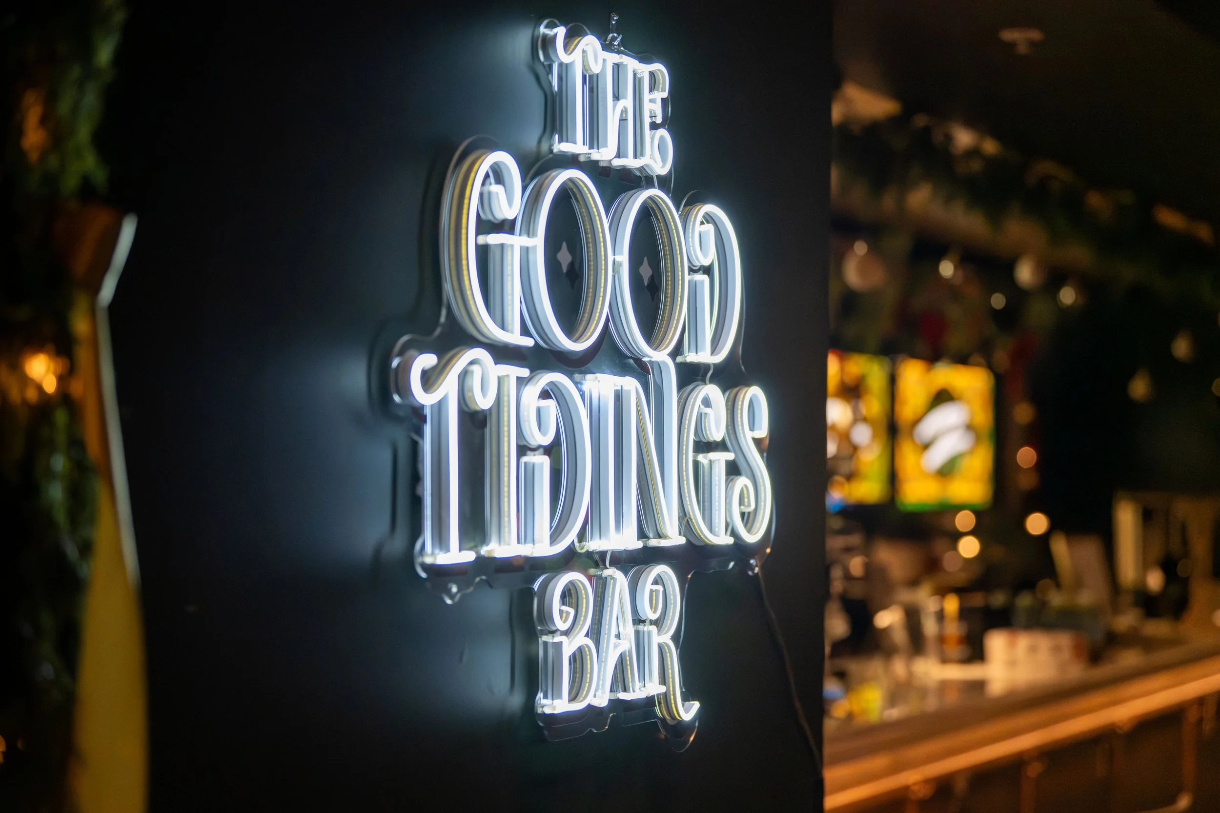 GoodTidingsBarHolidayTrivia-12.20.25-1.jpg