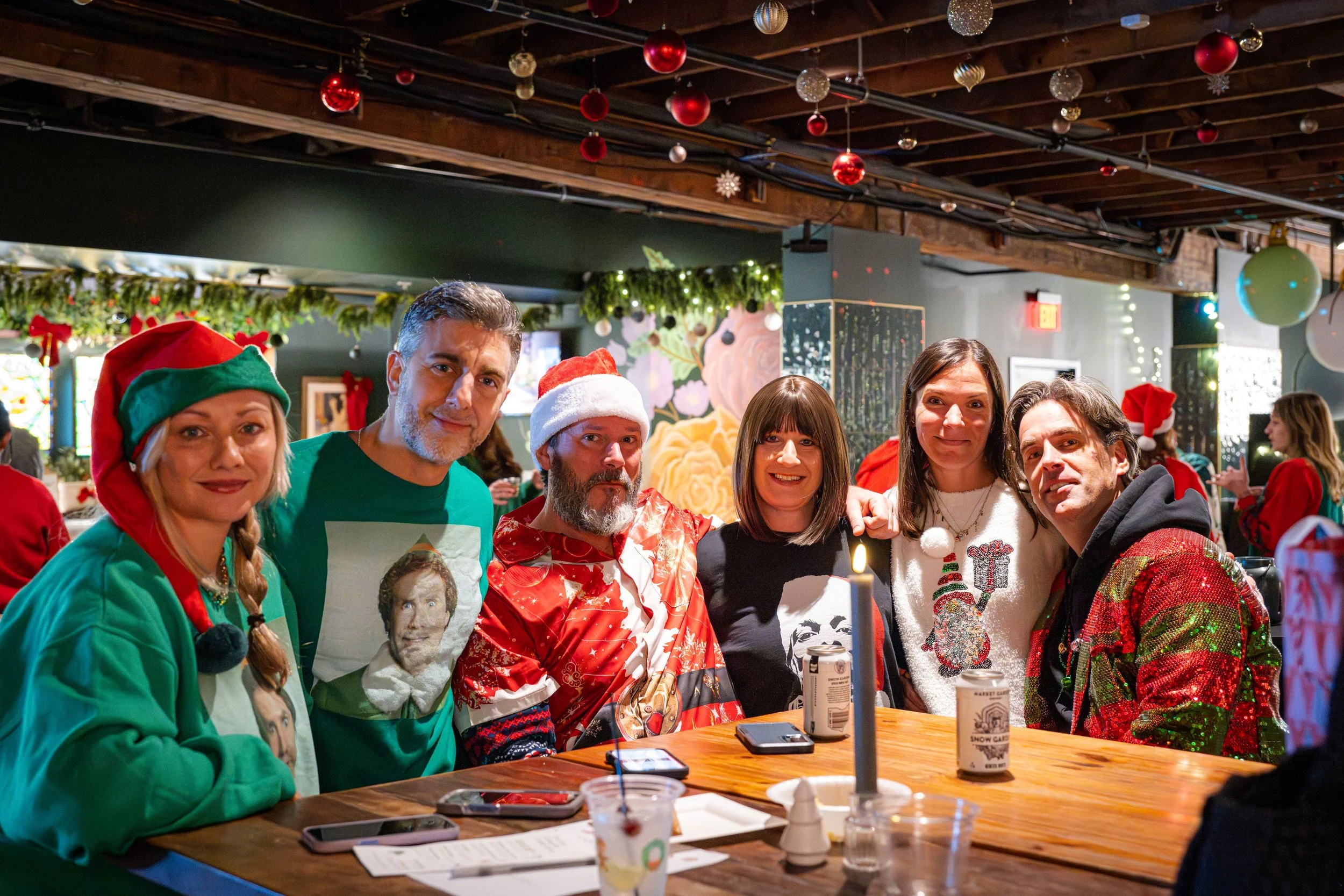 GoodTidingsBarHolidayTrivia-12.20.25-41.jpg