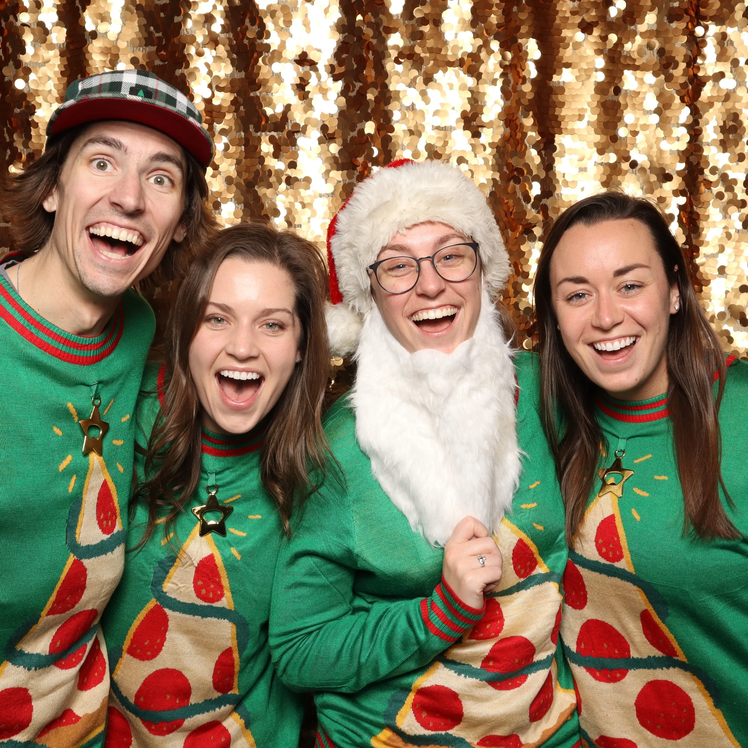 The_Elliots_Holiday_Trivia_Bash_photo_20241212_Time-001231_e7rrd0.jpeg