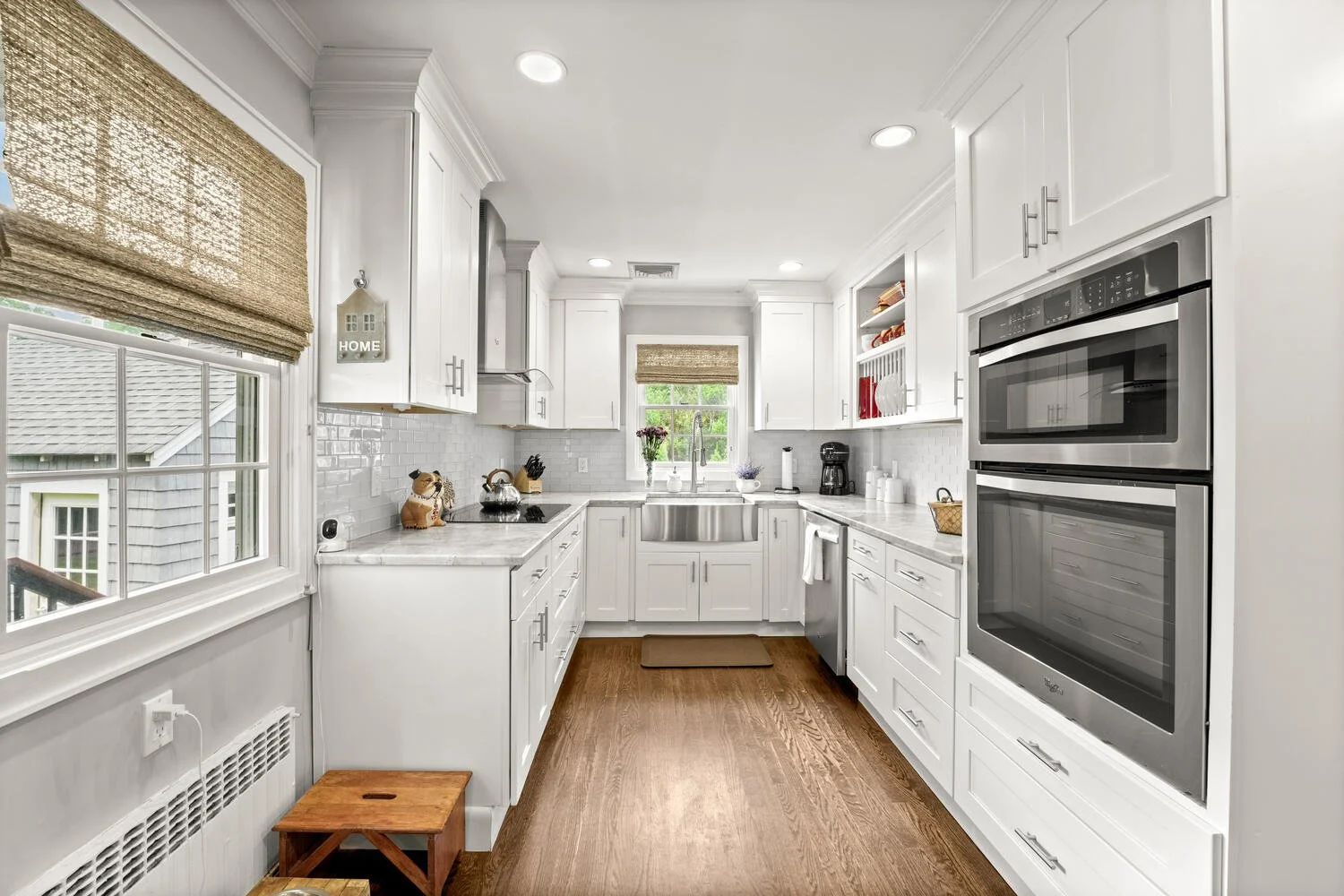 24 Taylor Dr Cos Cob CT 06807-large-015-067-008-1500x1000-72dpi.jpg