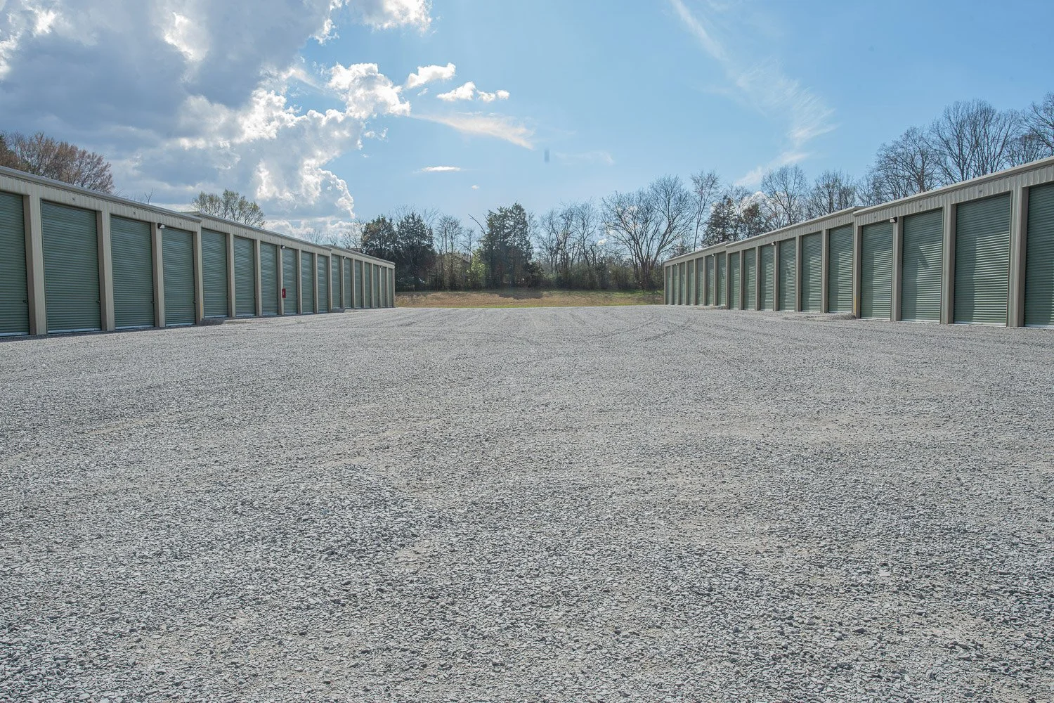 Knoxville, Tennessee storage units for cars, boats, trailers, RV