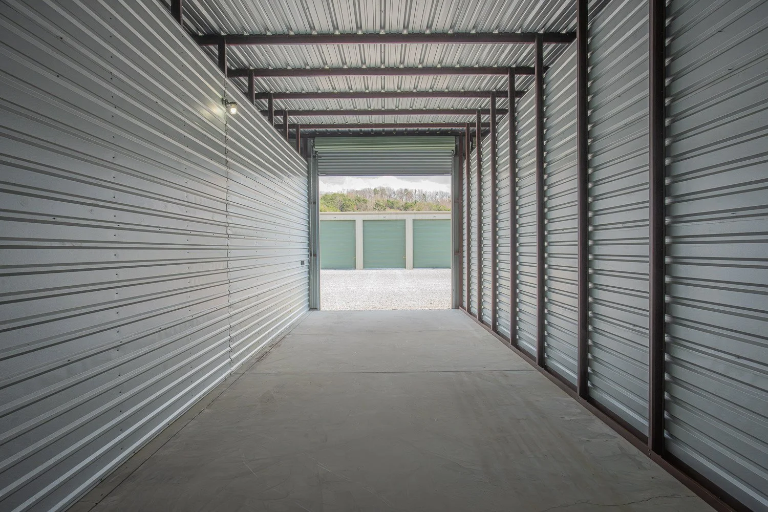 Knoxville, Tennessee storage units for cars, boats, trailers, RV