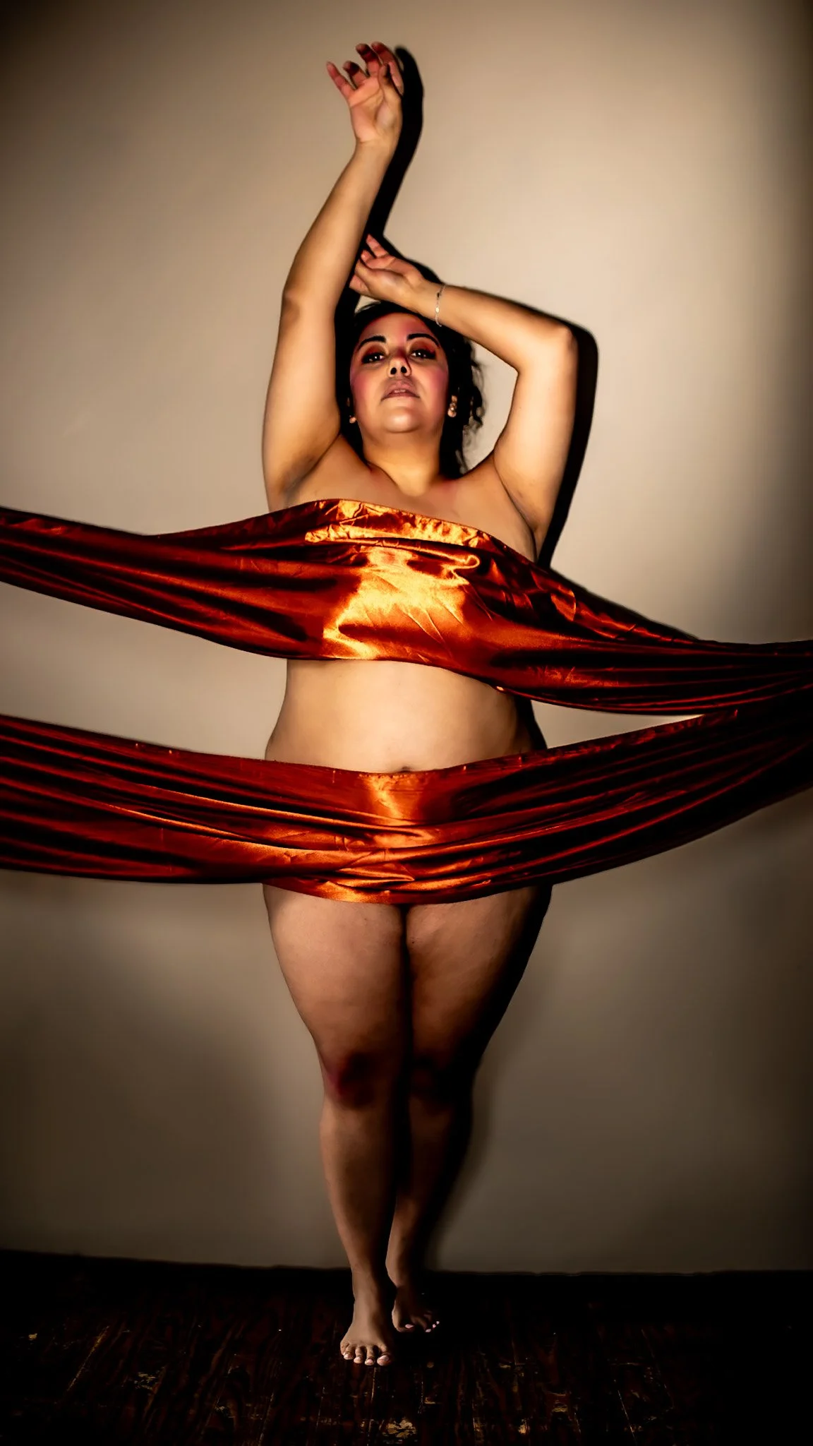 You deserve portraits that feel like a revelation.Let’s make them.