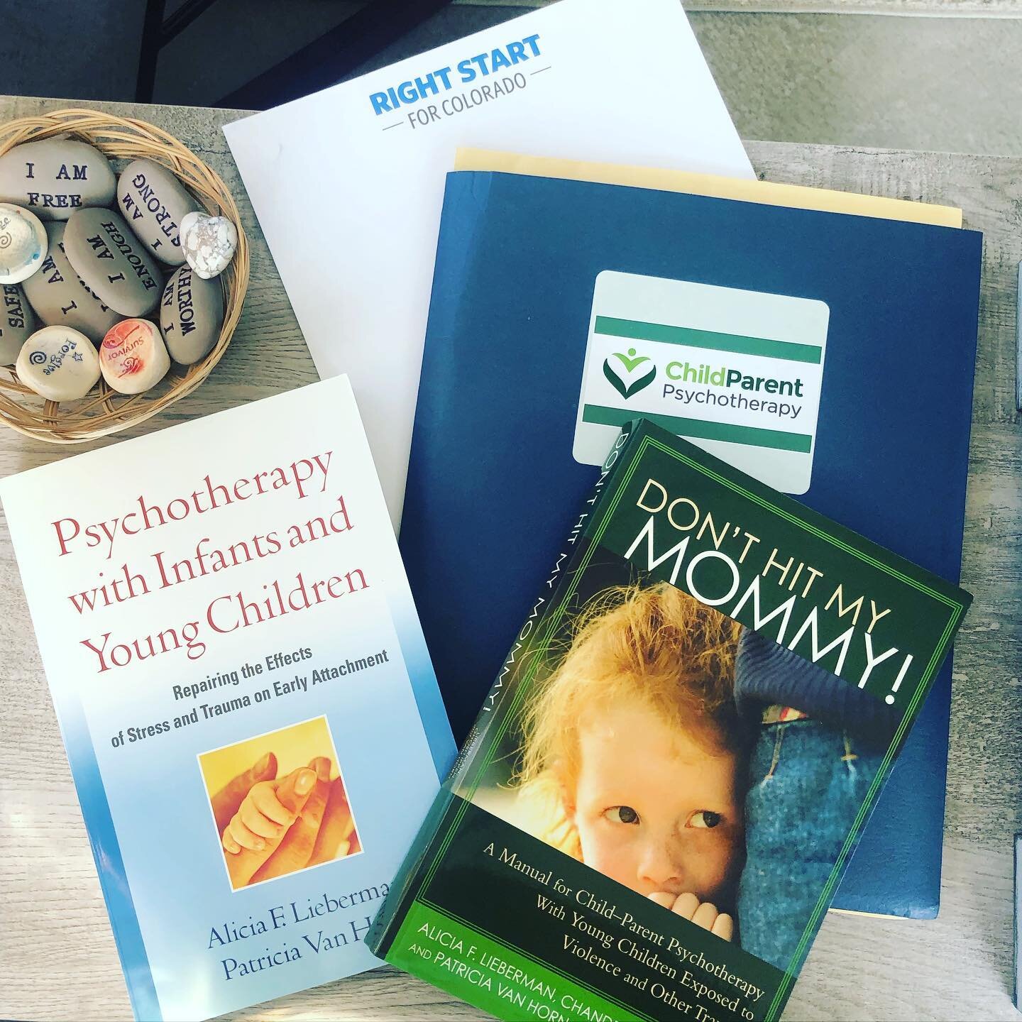 Nerding out moment 🤓I have wanted trained in CPP for so long, since before I was even licensed. I knew this modality would be the best of the things I love about therapy and try to keep myself grounded in: attachment, infant mental health, relations