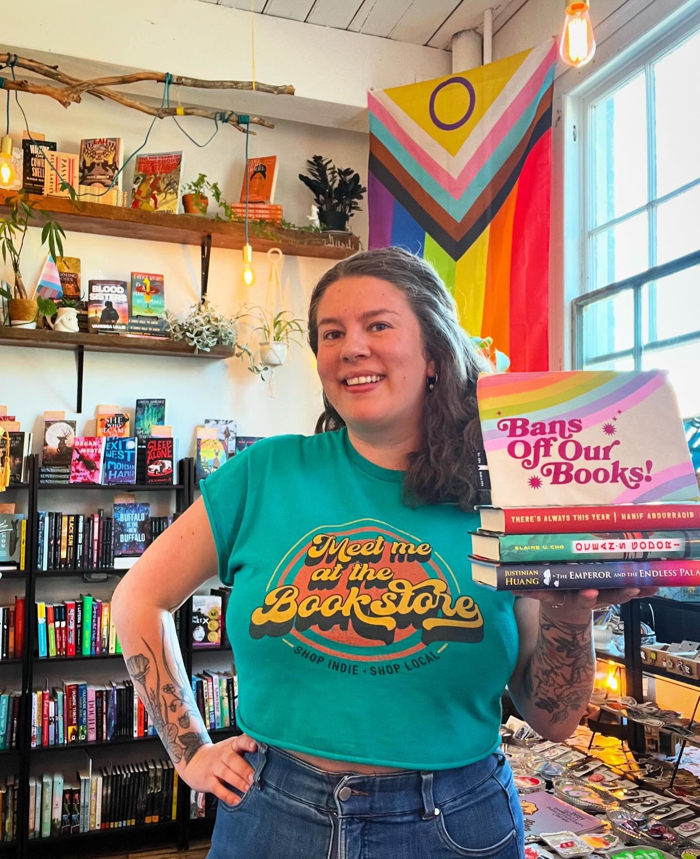 ✨Indie Bookstore Day✨

I am so excited for Independent Bookstore Day this Saturday! Come down and grab a new book (or a couple) and some swag (how adorable is this indie bookstore day @ashandchess pouch) and celebrate with me! 

If you can&rsquo;t ma