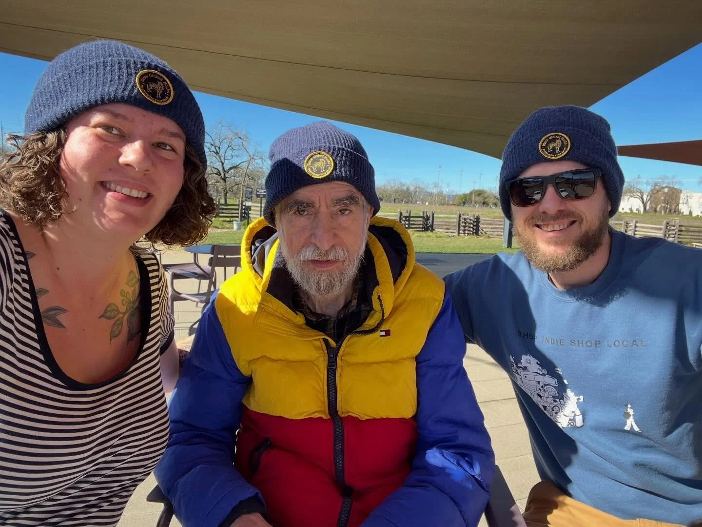 ✨2025 recap part 1

2025 was really a year for digging in and building community for me and the bookstore. It was filled with challenges, but also so many beautiful moments of people coming together in solidarity, support, resistance and joy. Looking