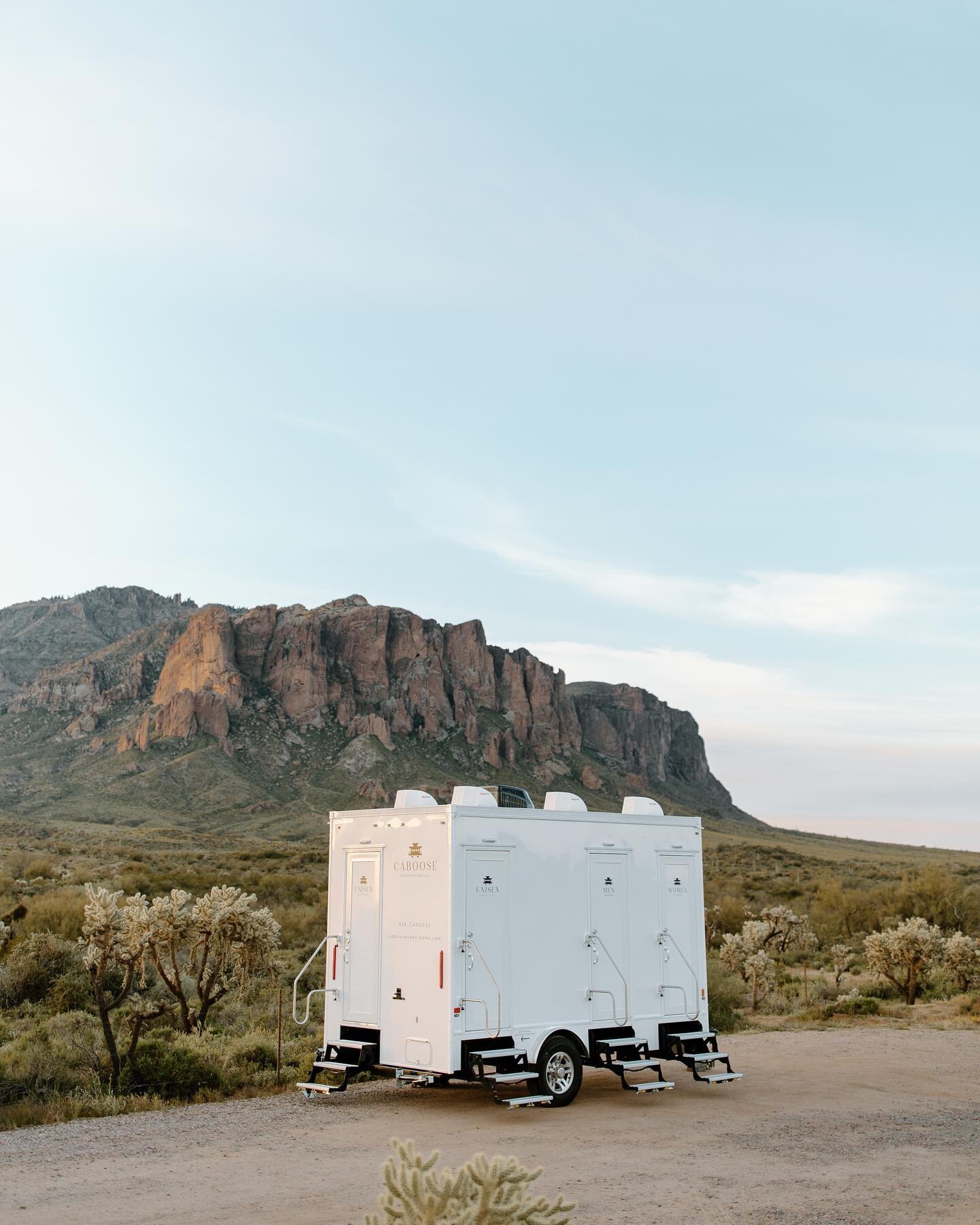 As we announced a few weeks ago, we now have a new partnership with Caboose Restroom Rentals.  We will be providing luxury restroom trailers for all Arizona events!  Book now!
📸: @clickedbycarly 
🚽: @caboose_restrooms