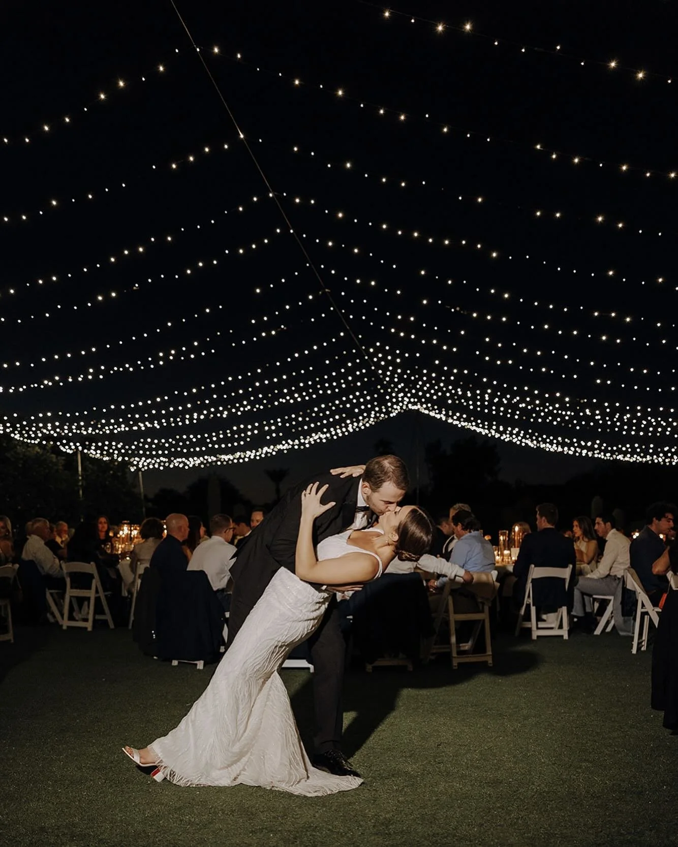 Picture Perfect Moment 🤍 Can&rsquo;t get over how the Twinkle Light Canopy fills the sky! 

#arizonaweddings #azwedding #arizonawedding #azweddings #phoenixwedding #weddingphotography #wedding #phoenixweddings #arizonabride #weddinginspiration #ariz