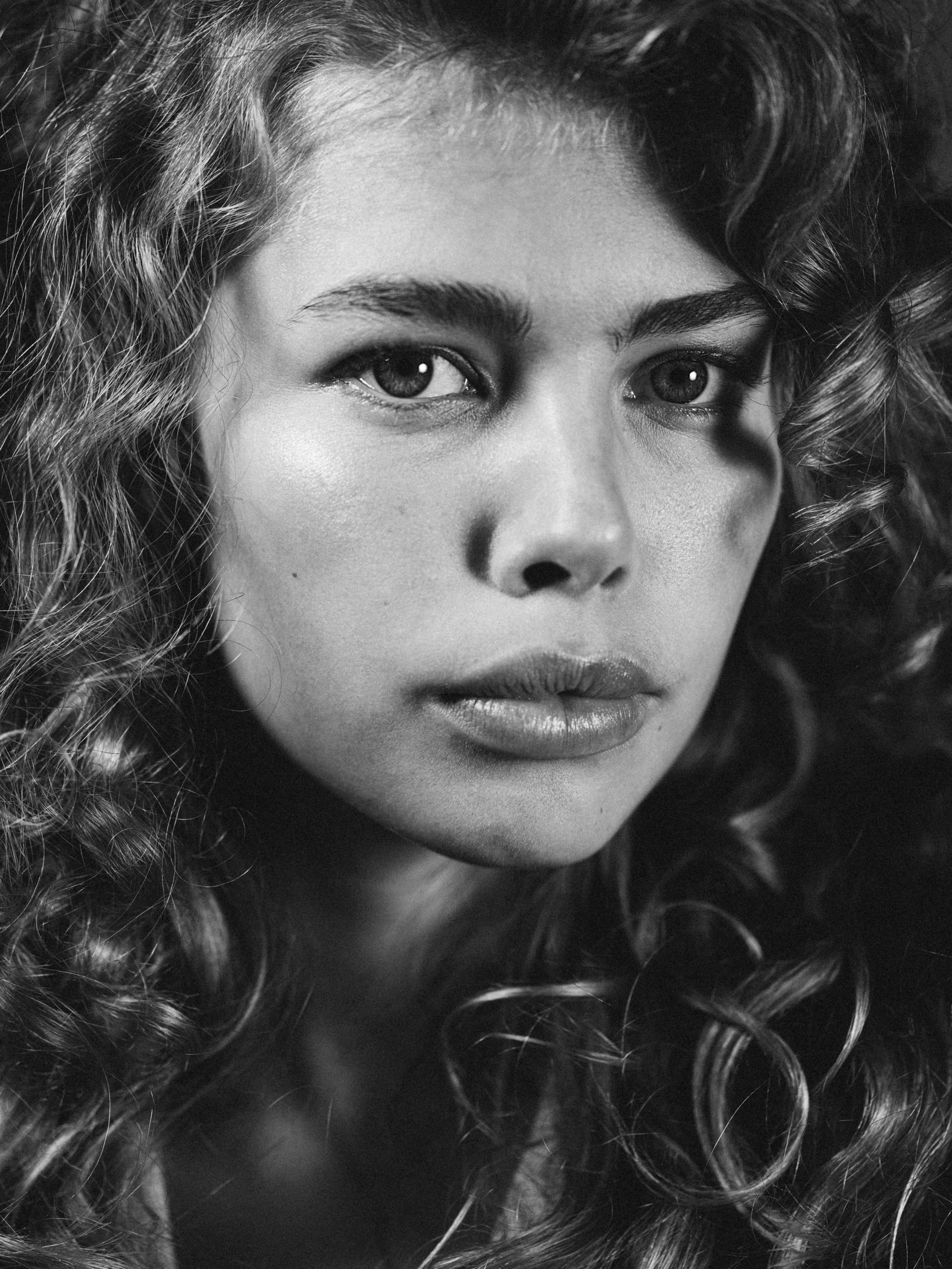 TR_CS_Jospehine_Thiesen_portrait_2_©_Holger_Nitschke_Talent_Republic_Agency.jpg