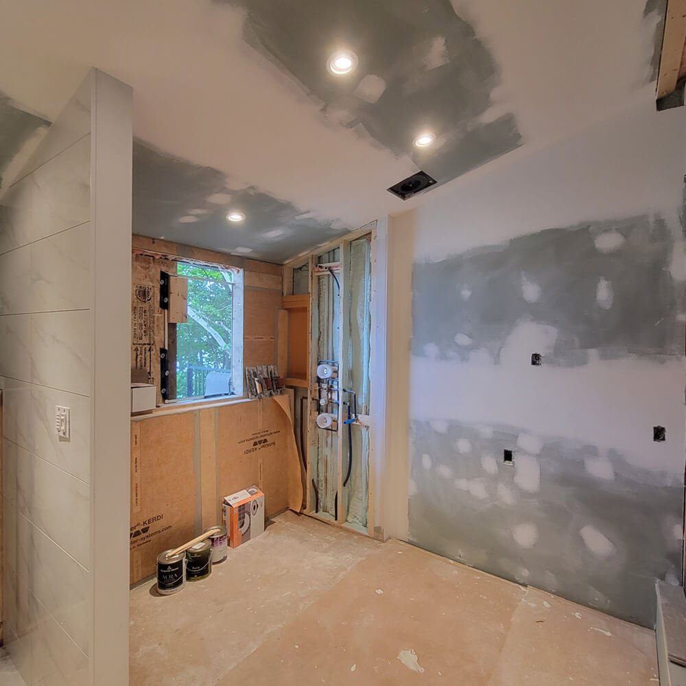 image05-ensuite_bathroom_1x1.jpg