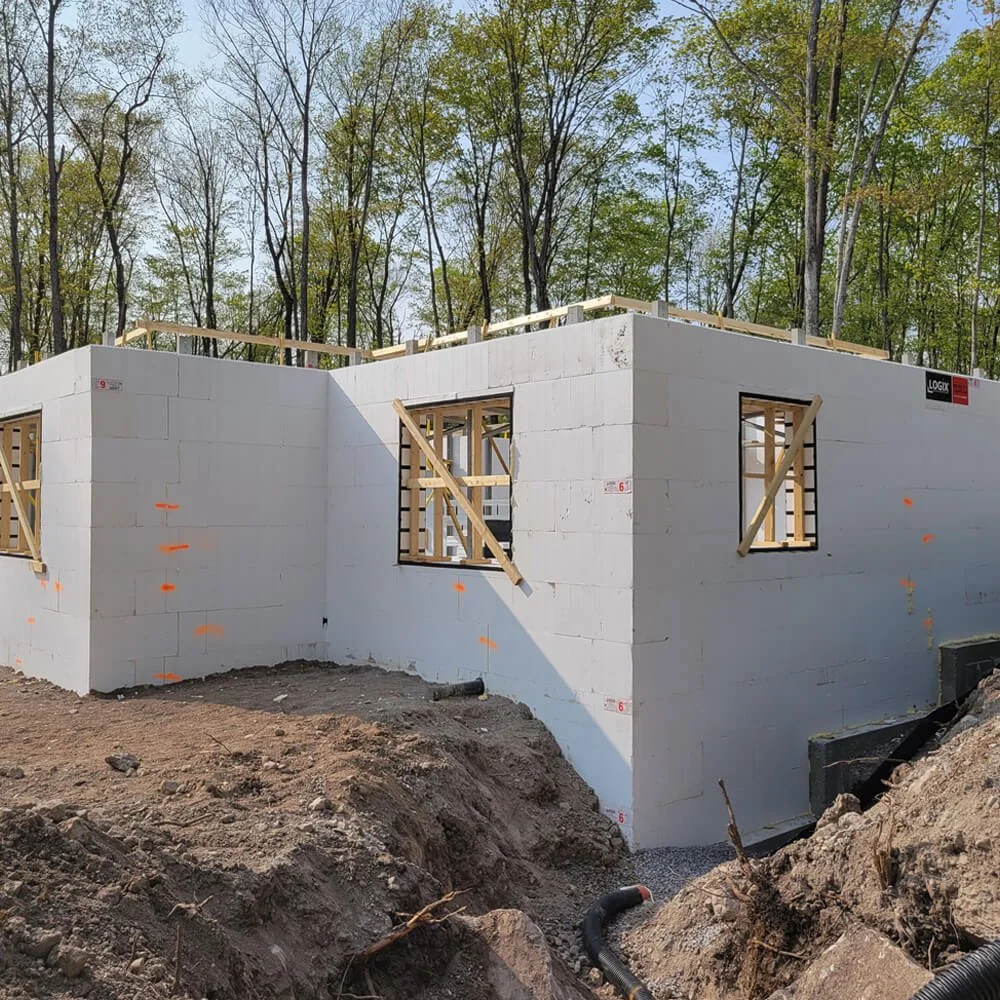 image05-icf-house_1x1.jpg