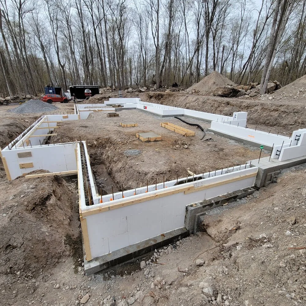 image04-icf-house_1x1.jpg