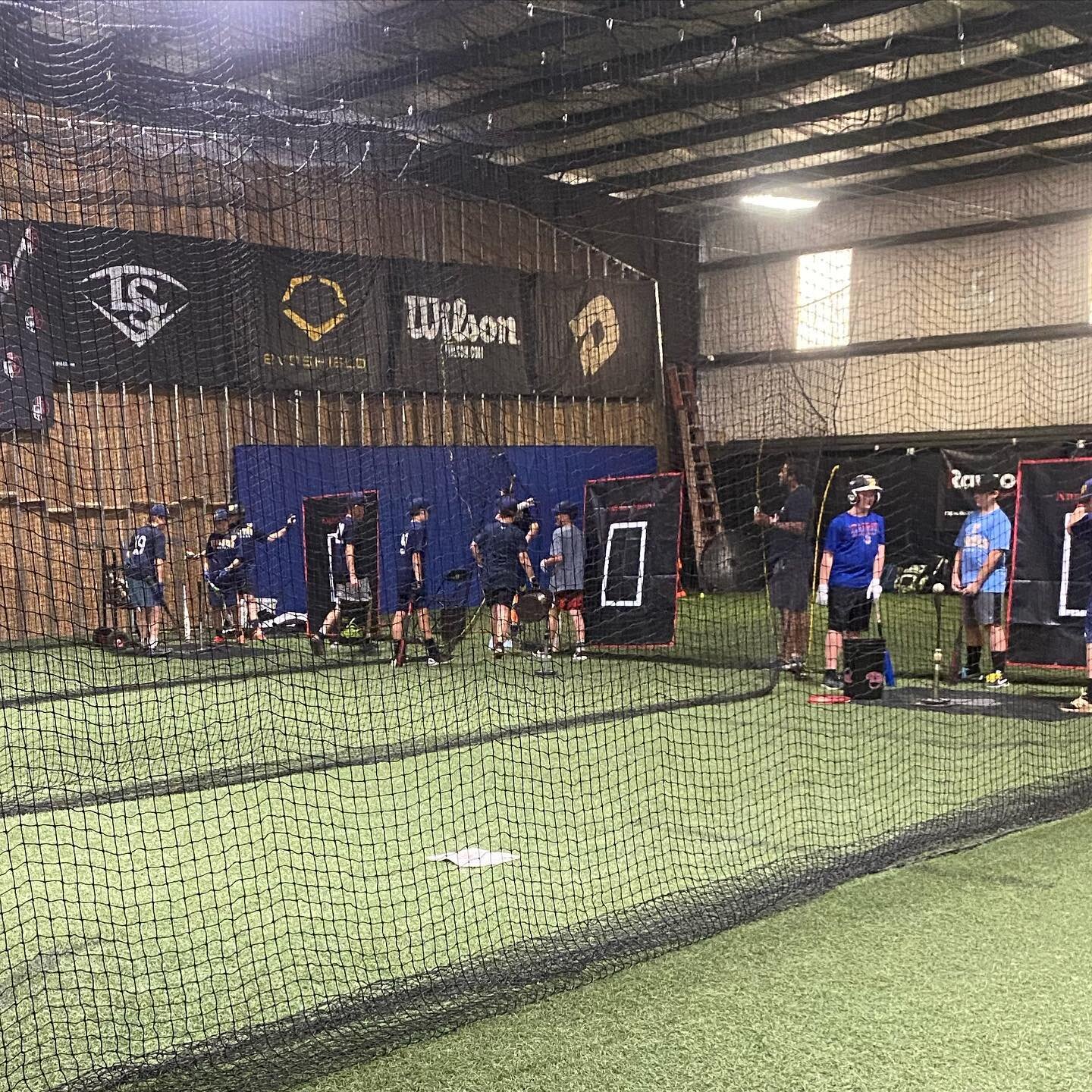 12U - NEWCOMERs team grinding this week in preparation for tournament weekend @newcomer11 @5starcarolina