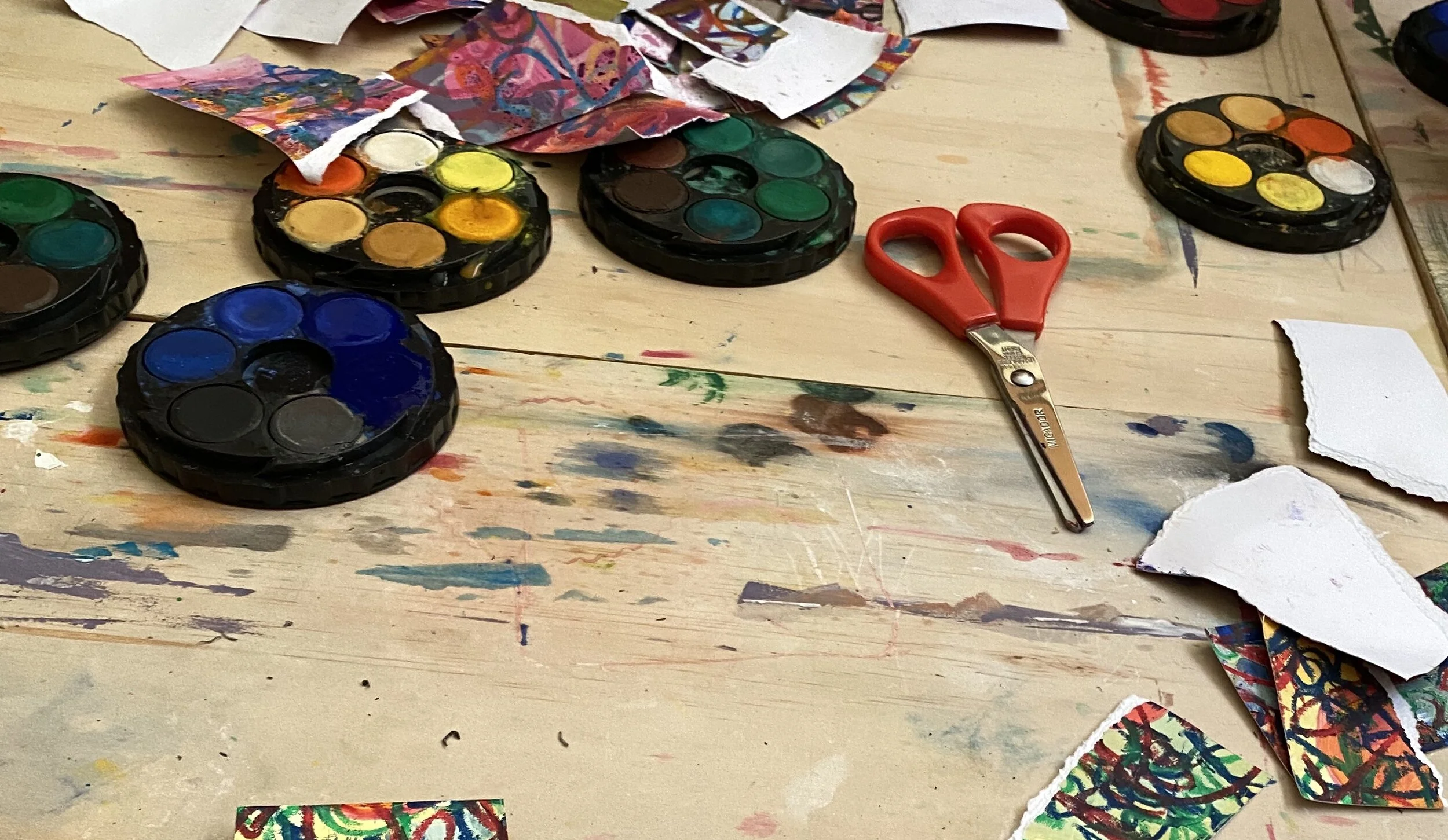 Art Therapy Melbourne & Mornington Peninsula — Lionsa