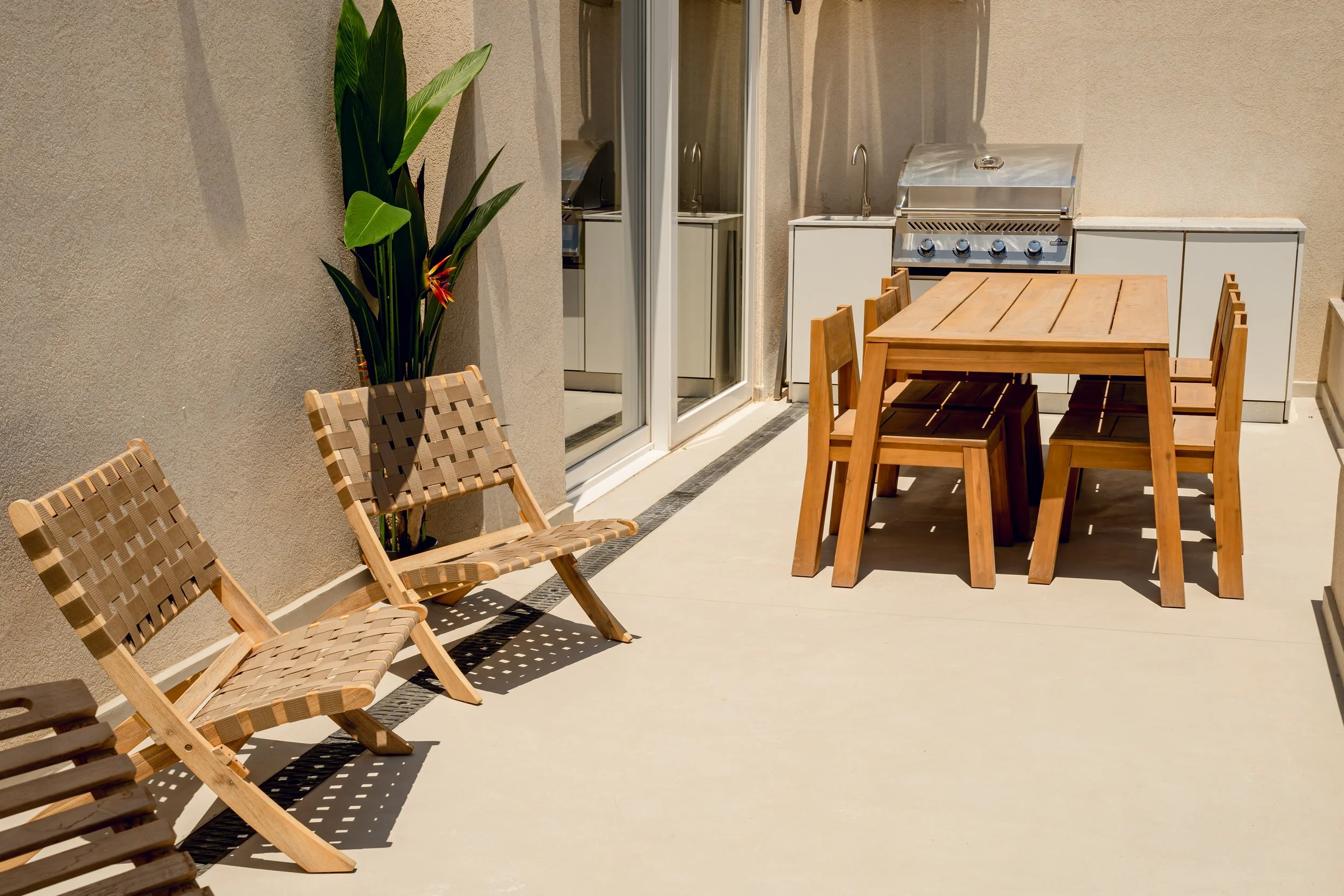 chairs and table.jpg