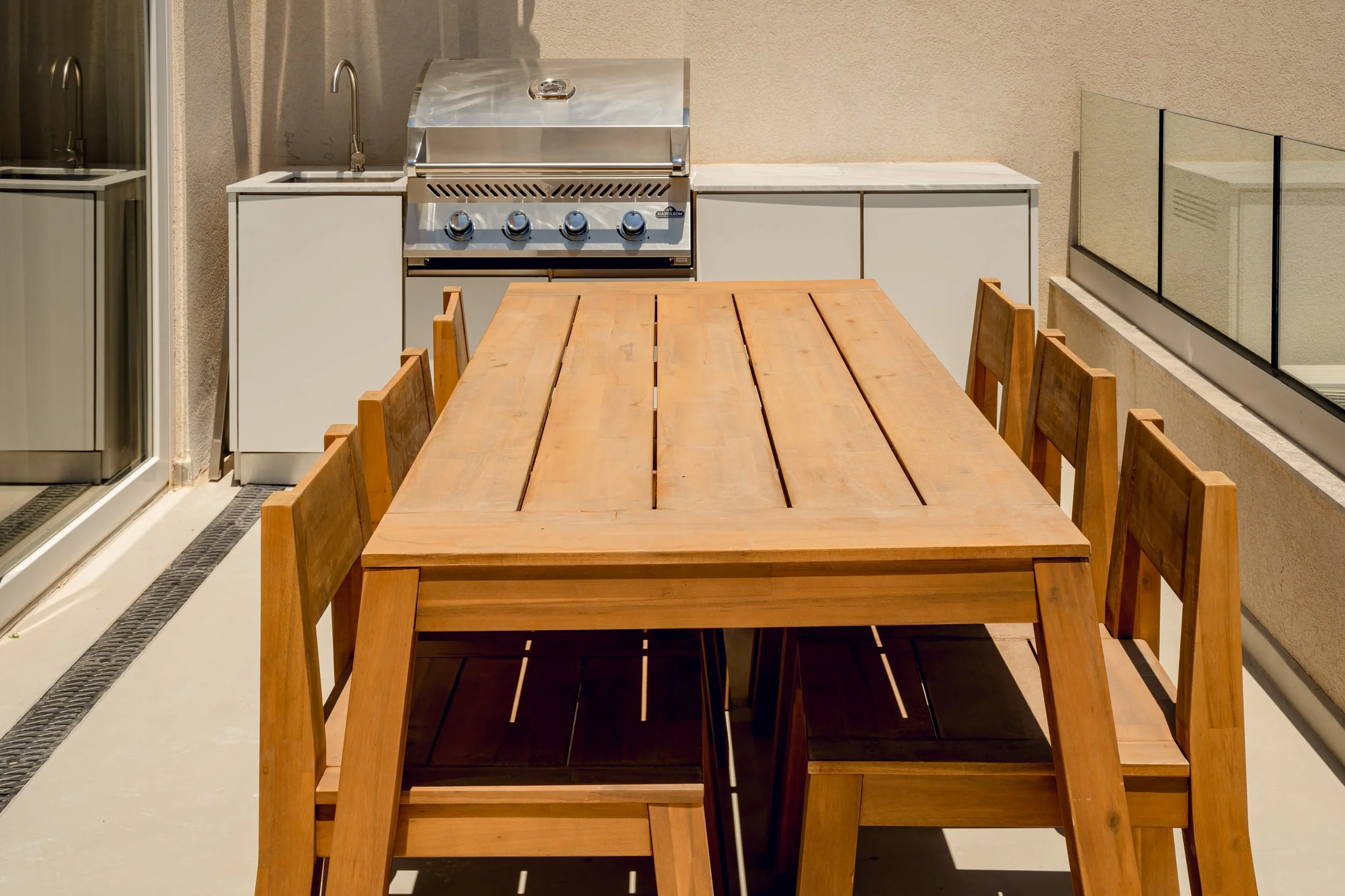 table and kitchen.jpg