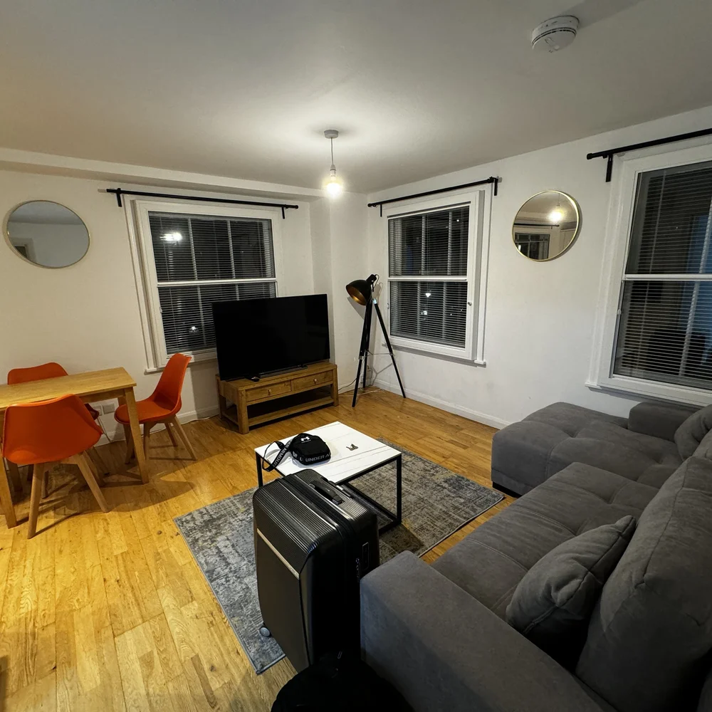 Euston-Apartment-1.JPG