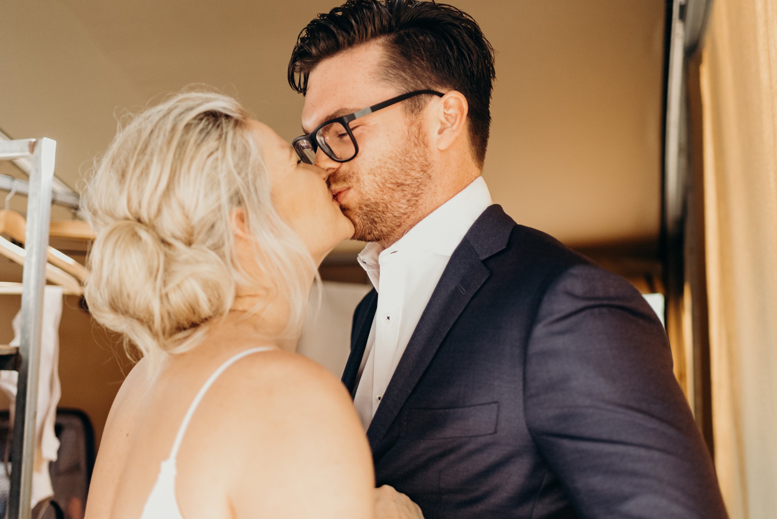 Mr + Mrs Reinecker Prep-89.jpg