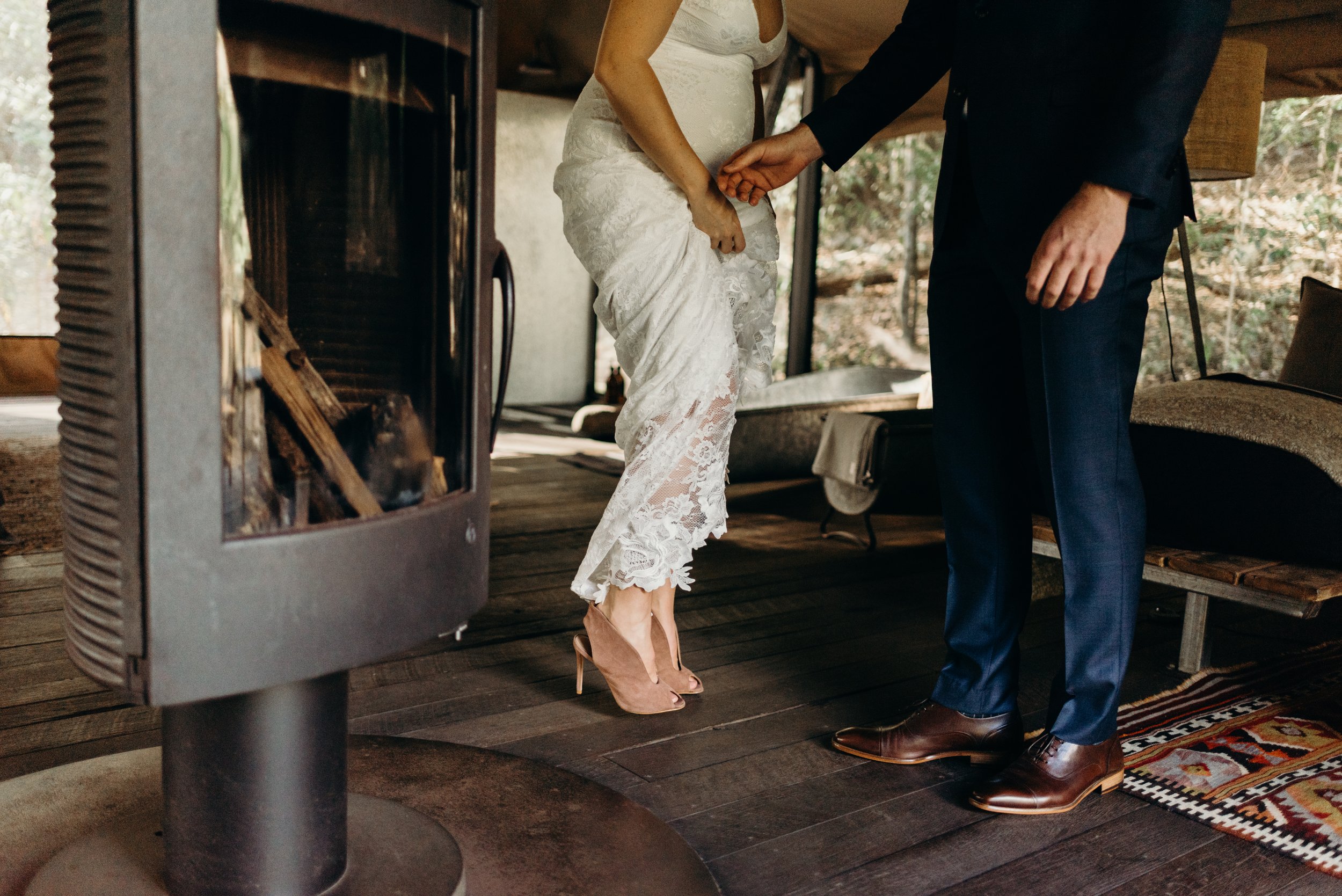Mr + Mrs Reinecker Prep-161.jpg