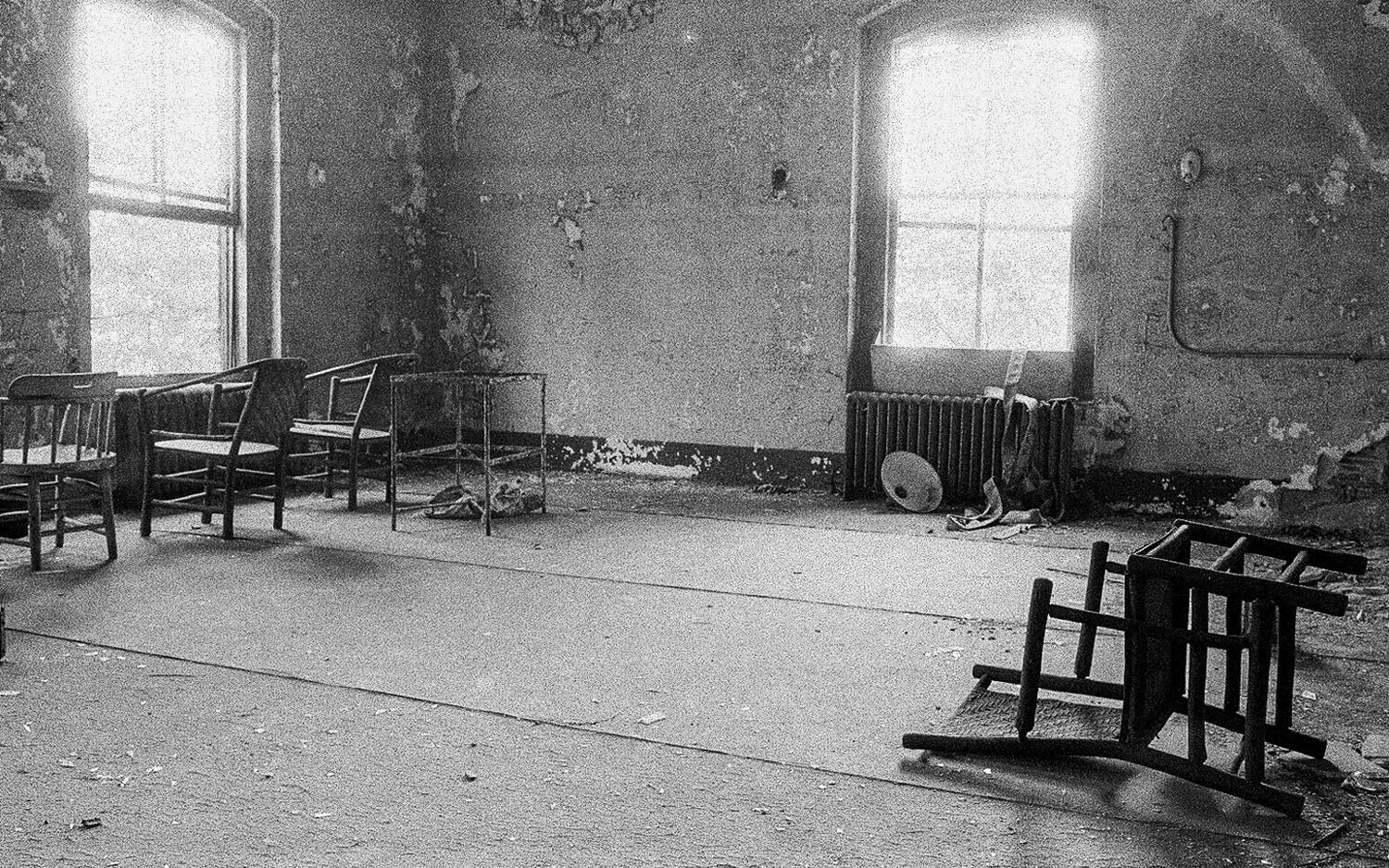 Ellis Island - 1983-17.jpg