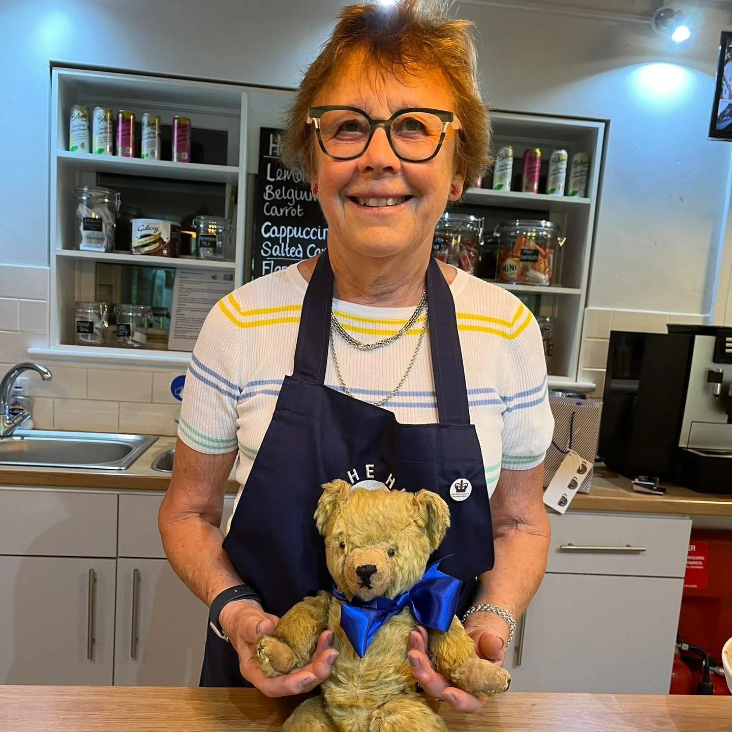 Our wonderfully talented volunteer Gay has been busy again - this time bringing new life back to Aprile&rsquo;s  85 year old teddy.  Aprile brought her teddy to the Repair Cafe at The Fernhurst Hub a few weeks ago.  Poor teddy needed new eyes, paws a