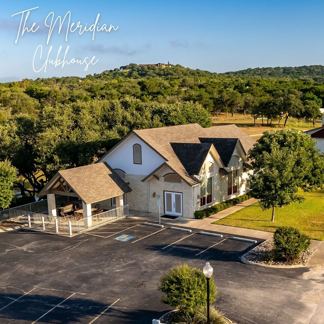 Beautiful clubhouse for all residents of The Meridian Community. This neighborhood clubhouse is the perfect spot for community gatherings and private events!

#activeadultcommunity #themeridian #newhomes #homebuilder #keptclassichomes #kerrville #55p
