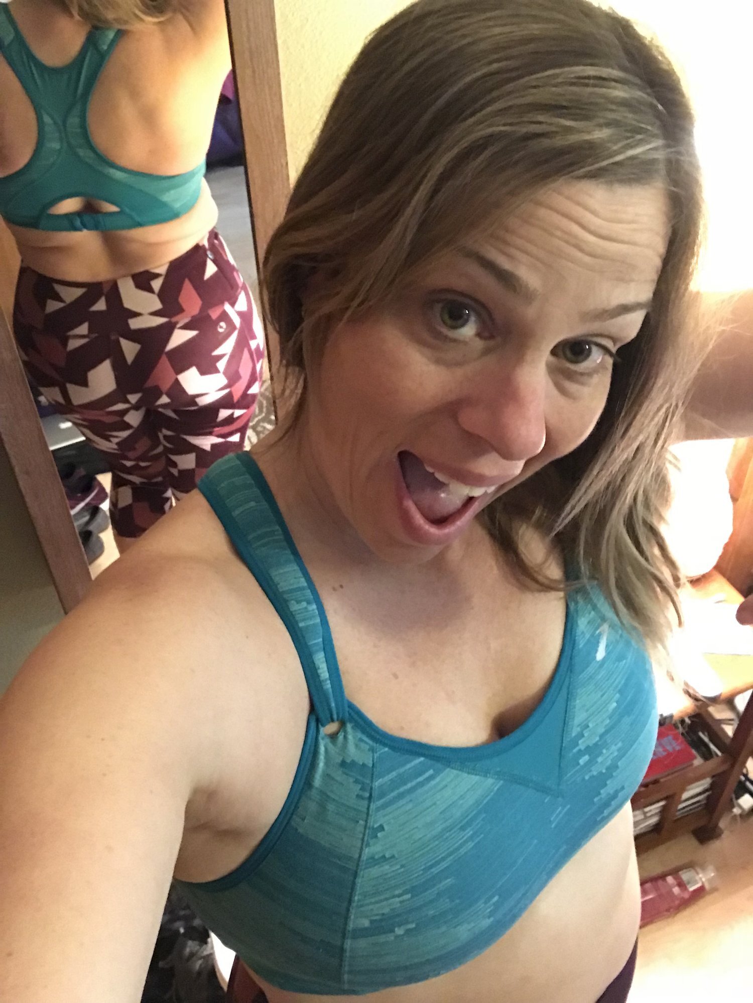 huge boobs bra selfie