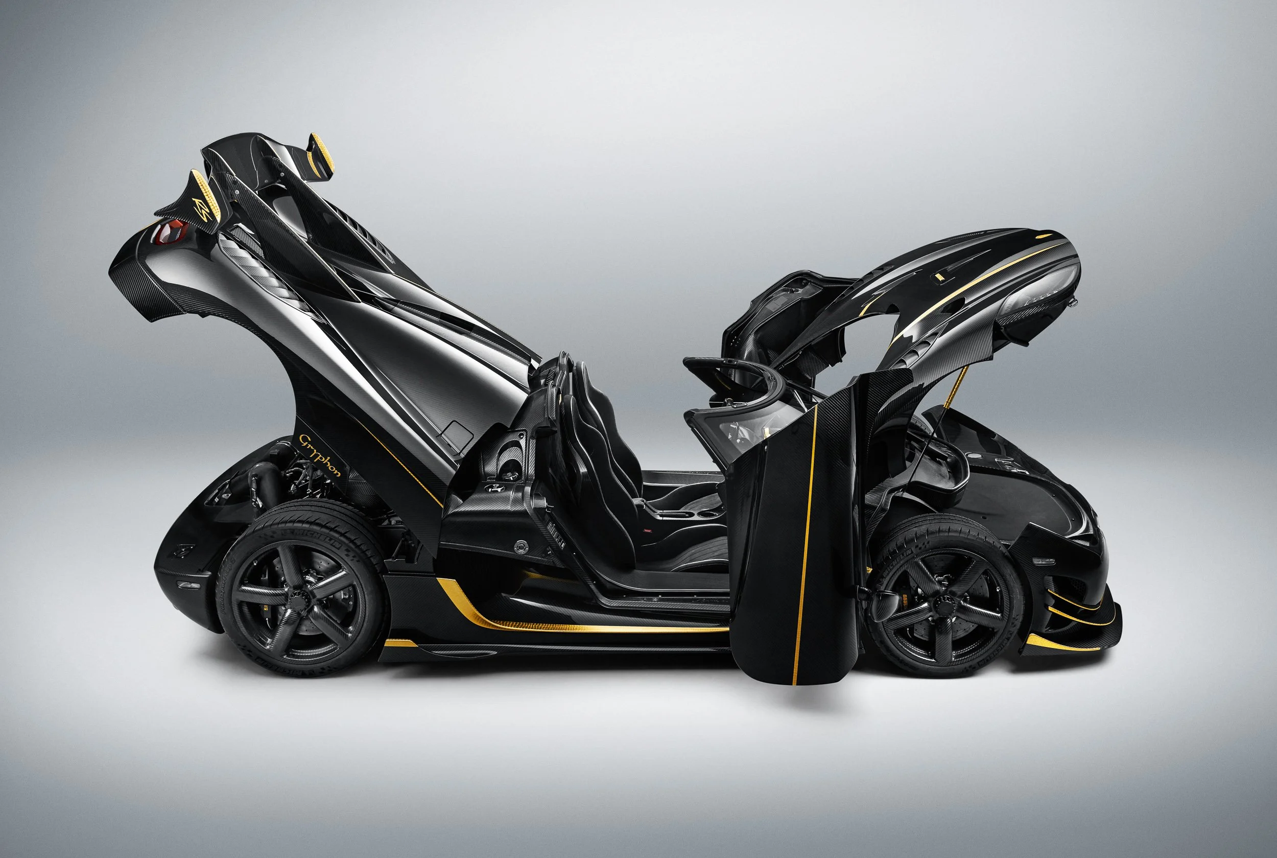 agera4.jpg