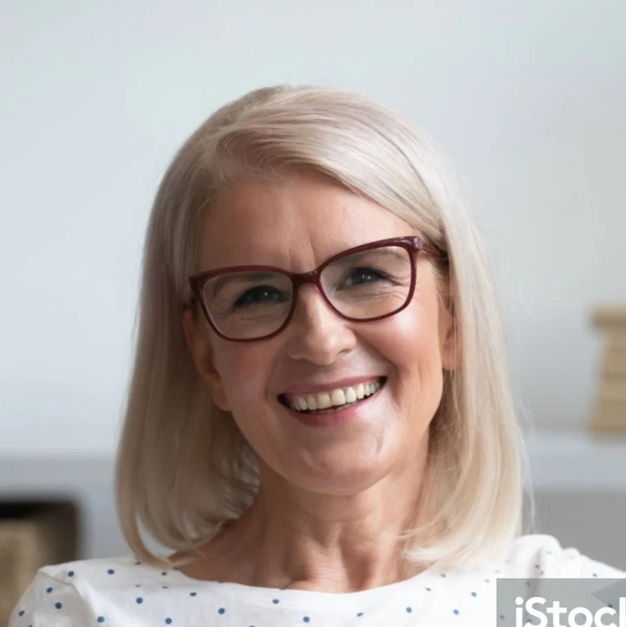 Demo - Guest speaker female (older)