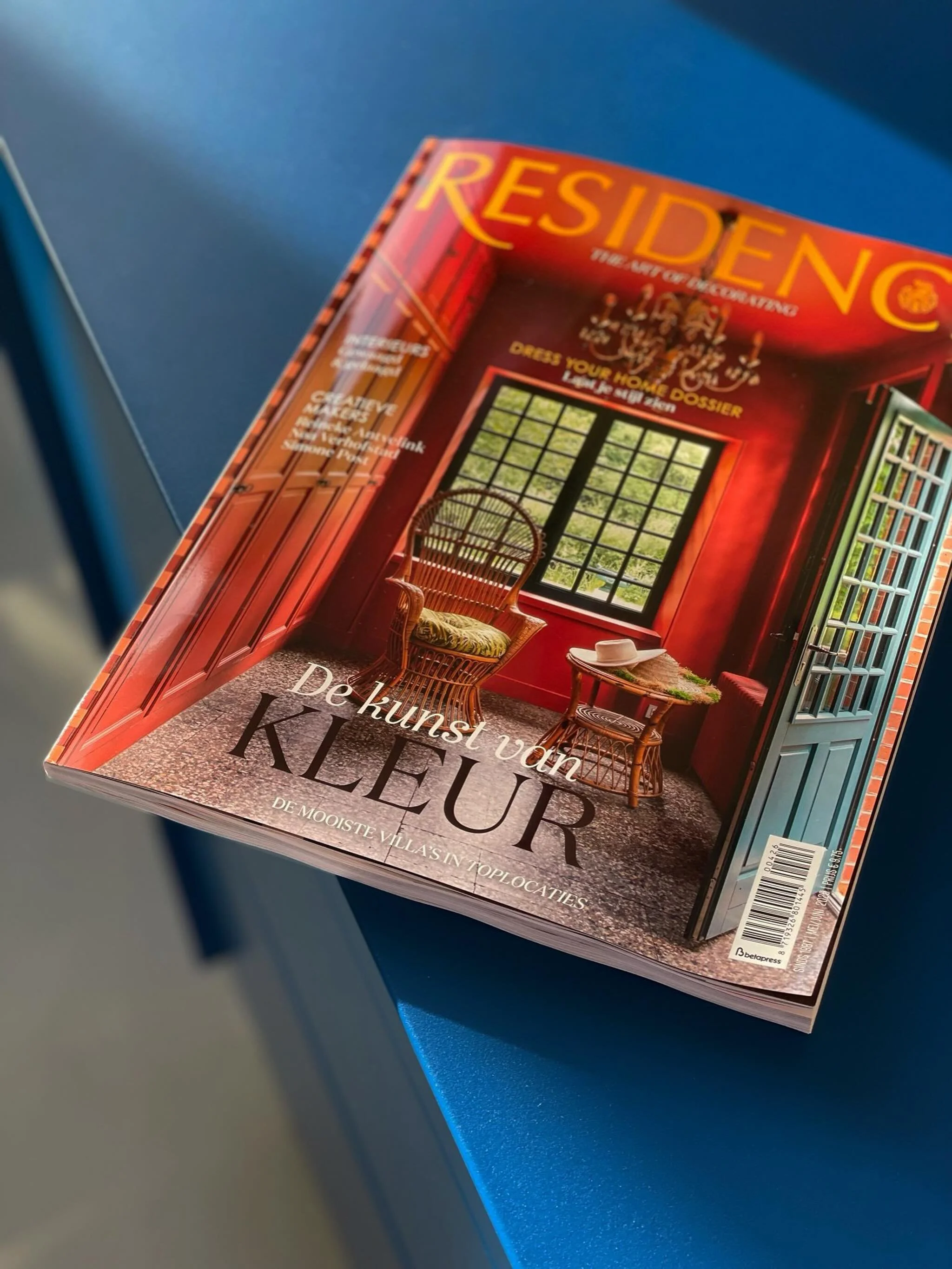 Color season starts now! 

Our movable island is featured in the latest @residencenl Magazine. Dive into the art of color !

Thank you @the.resa.maria for capturing it!

.

#ResidenceMagazine #InteriorDesign #FurnitureDesign  #kitchenislands #wearema