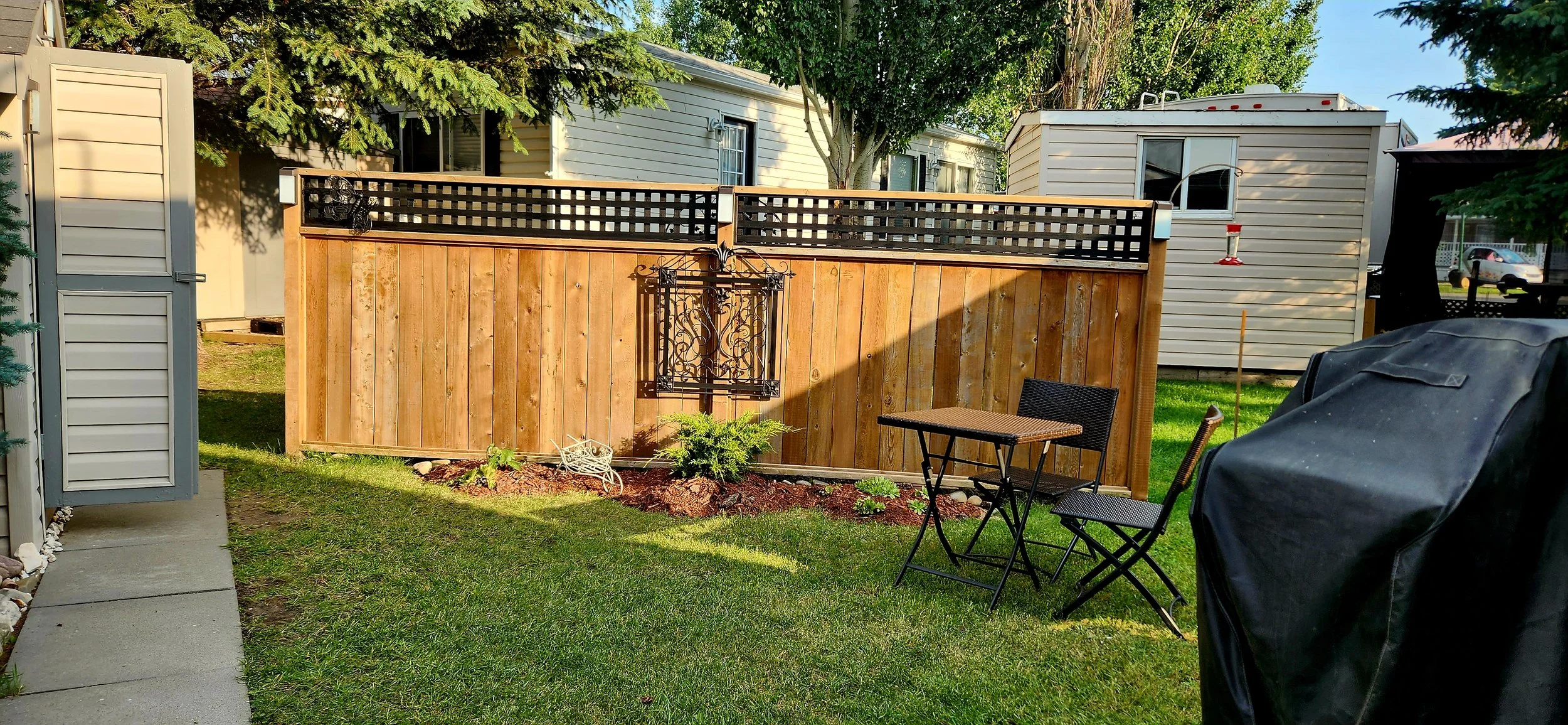 Lot 50 back fence.jpg