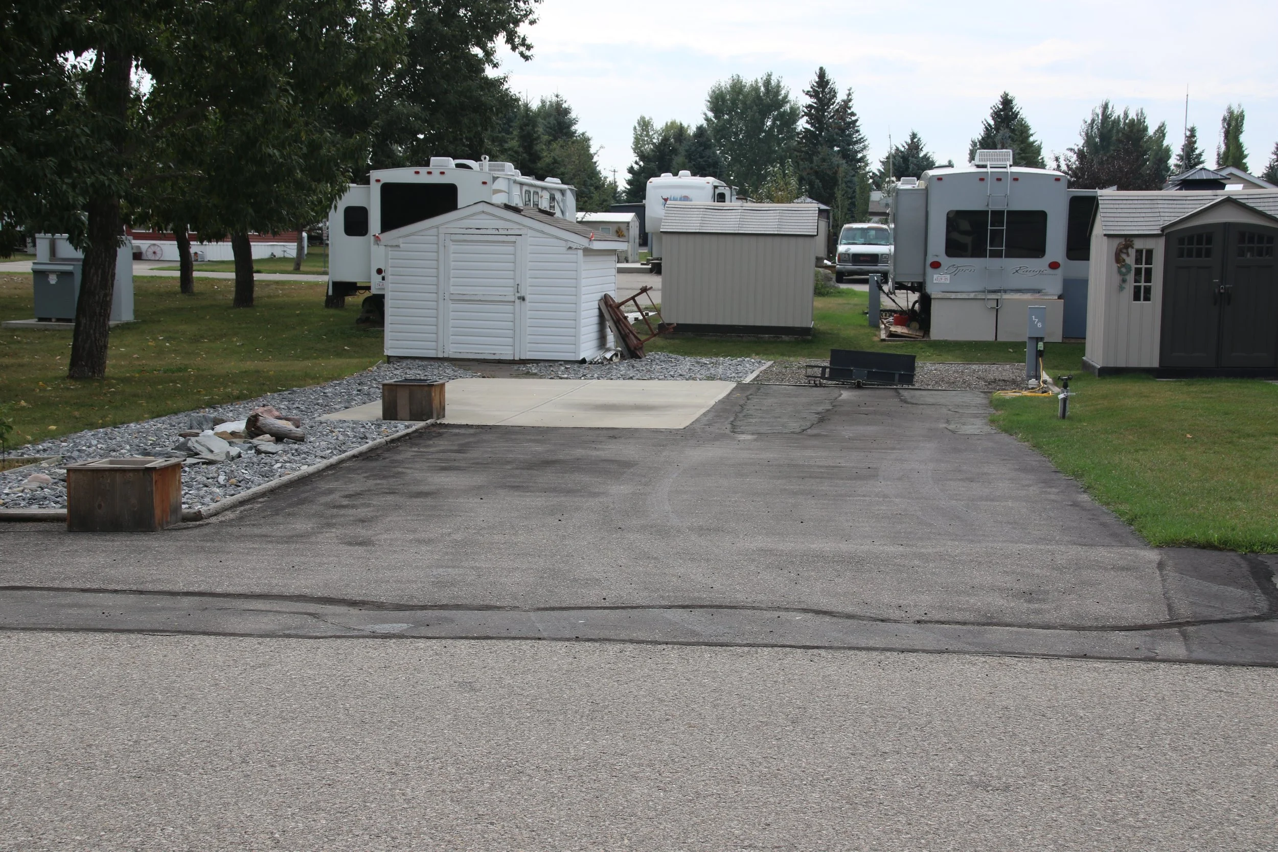 For Rent: Lot 176