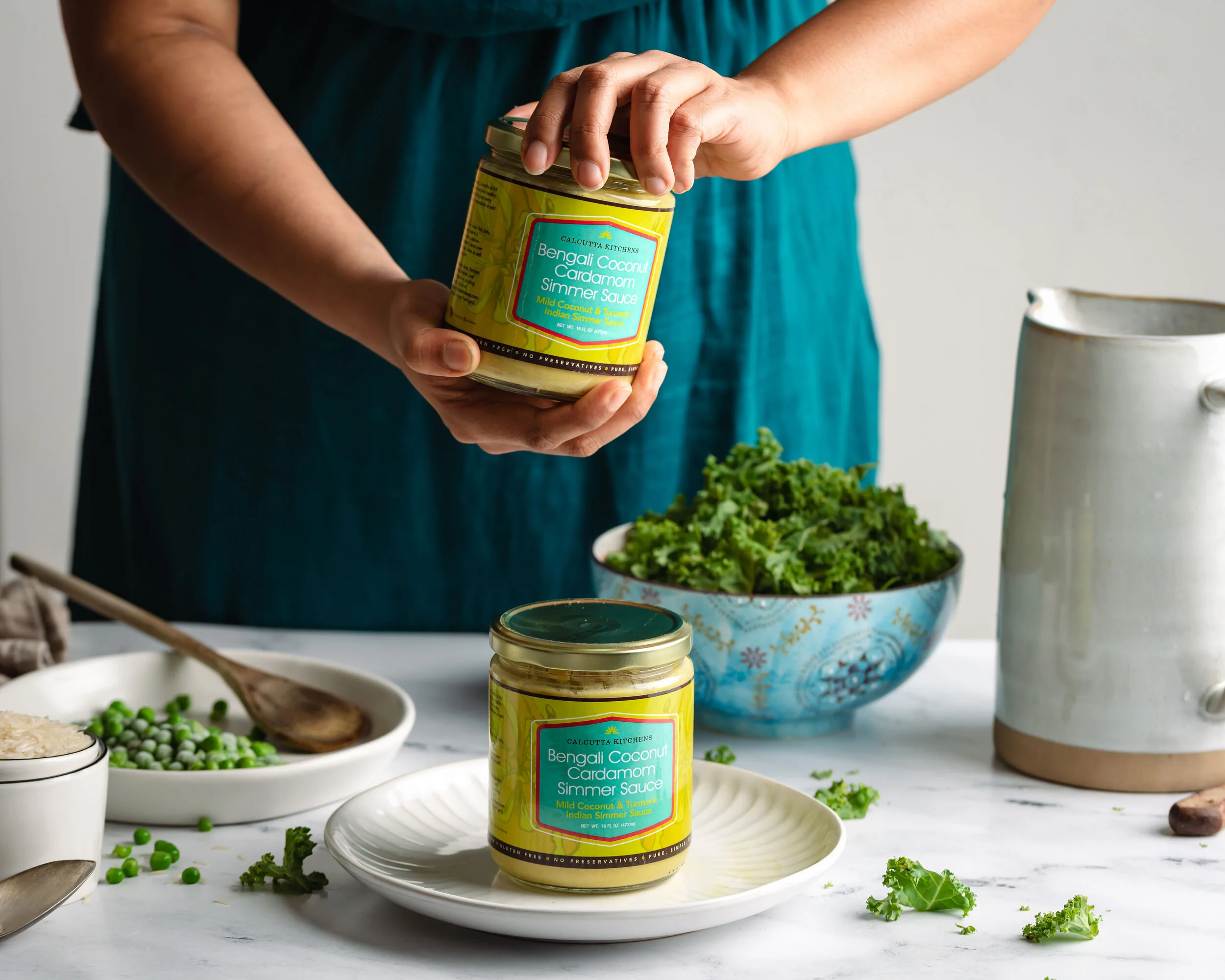 Calcuttakitchens-Bengalicoconutcardamomsimmersauce-2.jpg