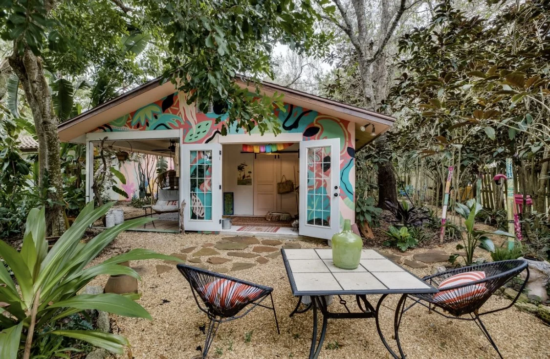 Inspiring Tips to Turn Your Airbnb into a Unique Stay - with Coconut Casita host Linda Roberts