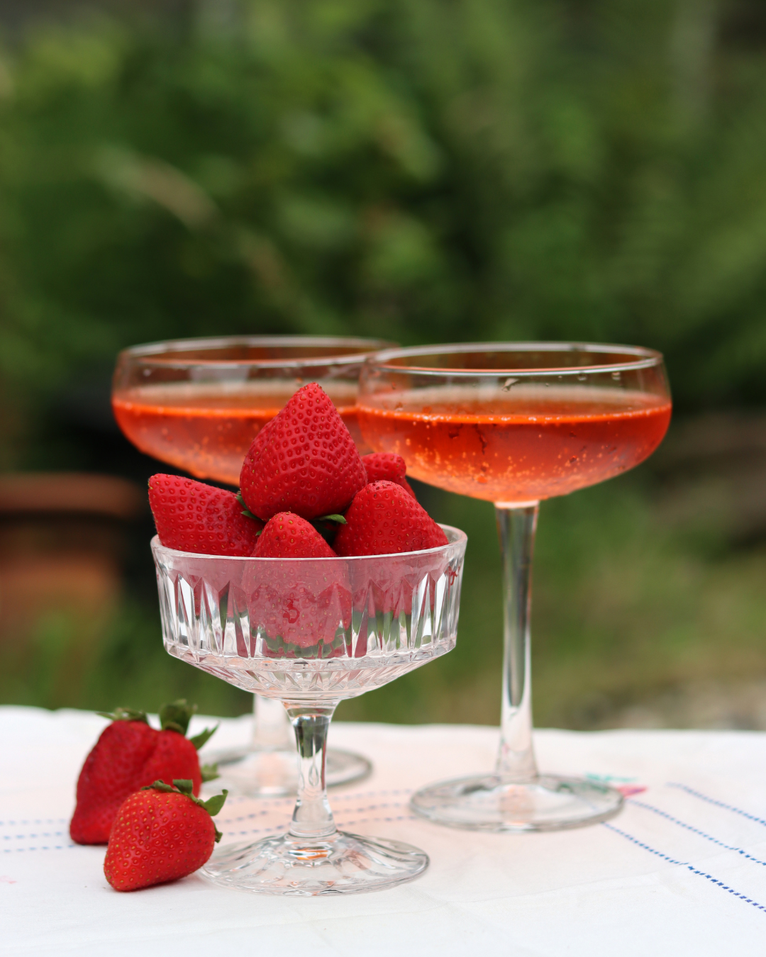Strawberry Prosecco Spritz