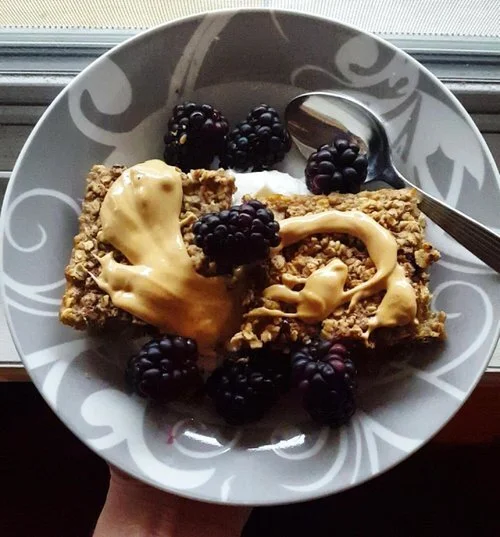 Healthy Breakfast Oat Bars