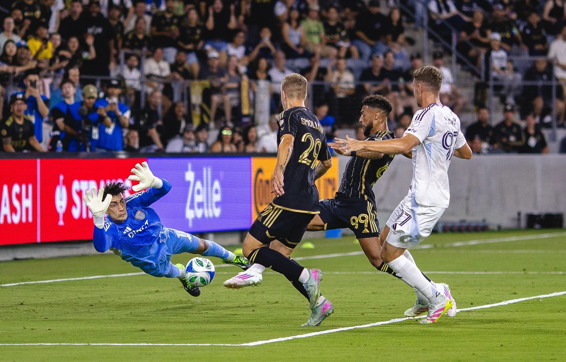 lafc-1.jpg