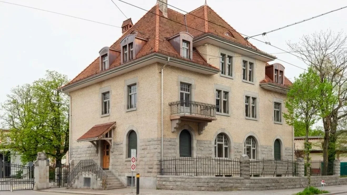 Atelier_M_Architekten_1813_slarW_Zuerich_2024_Adresse.jpg
