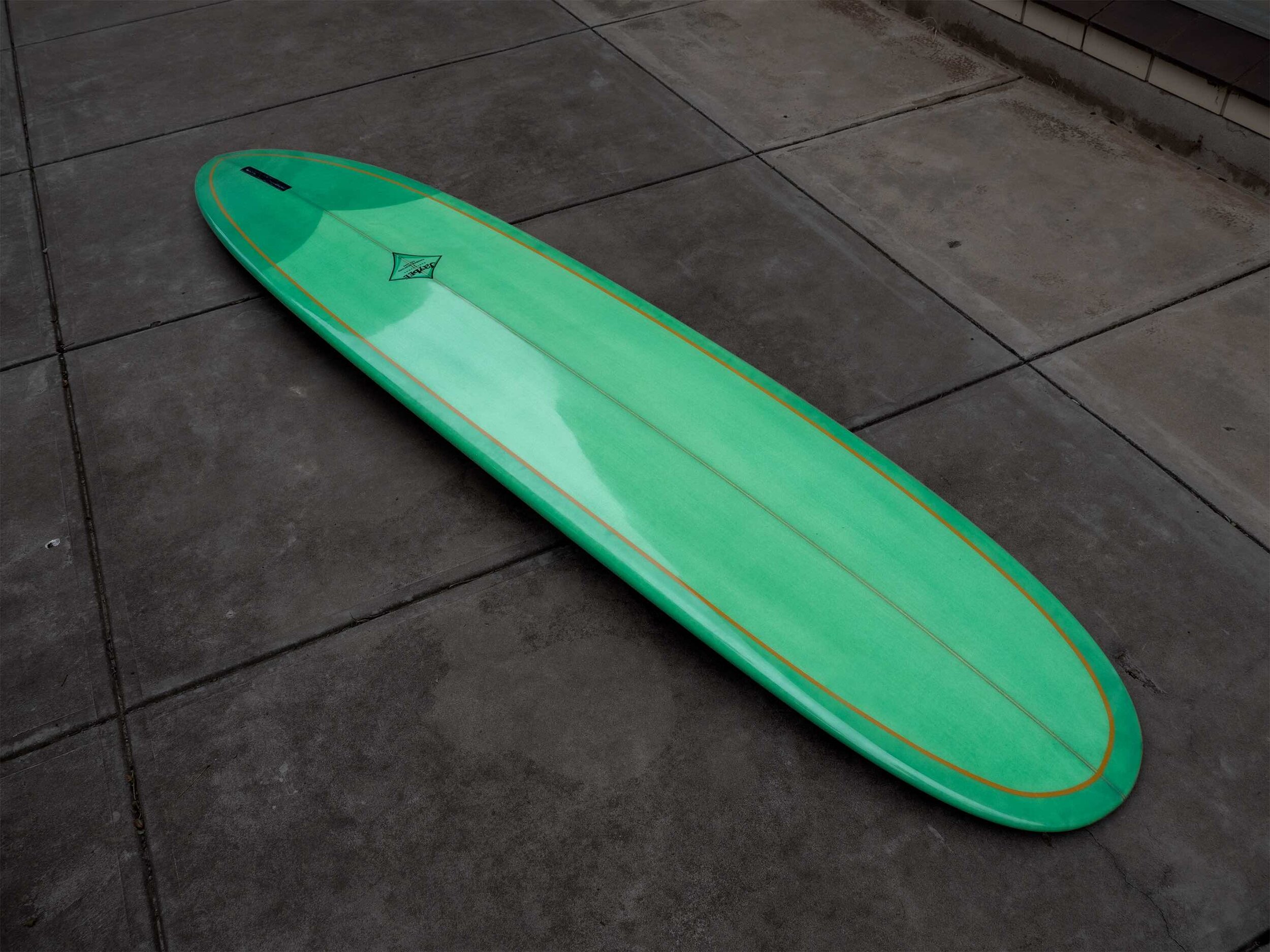 Jaybee. Photo dims: 9’1” x 21 3/4” x 2 3/4”