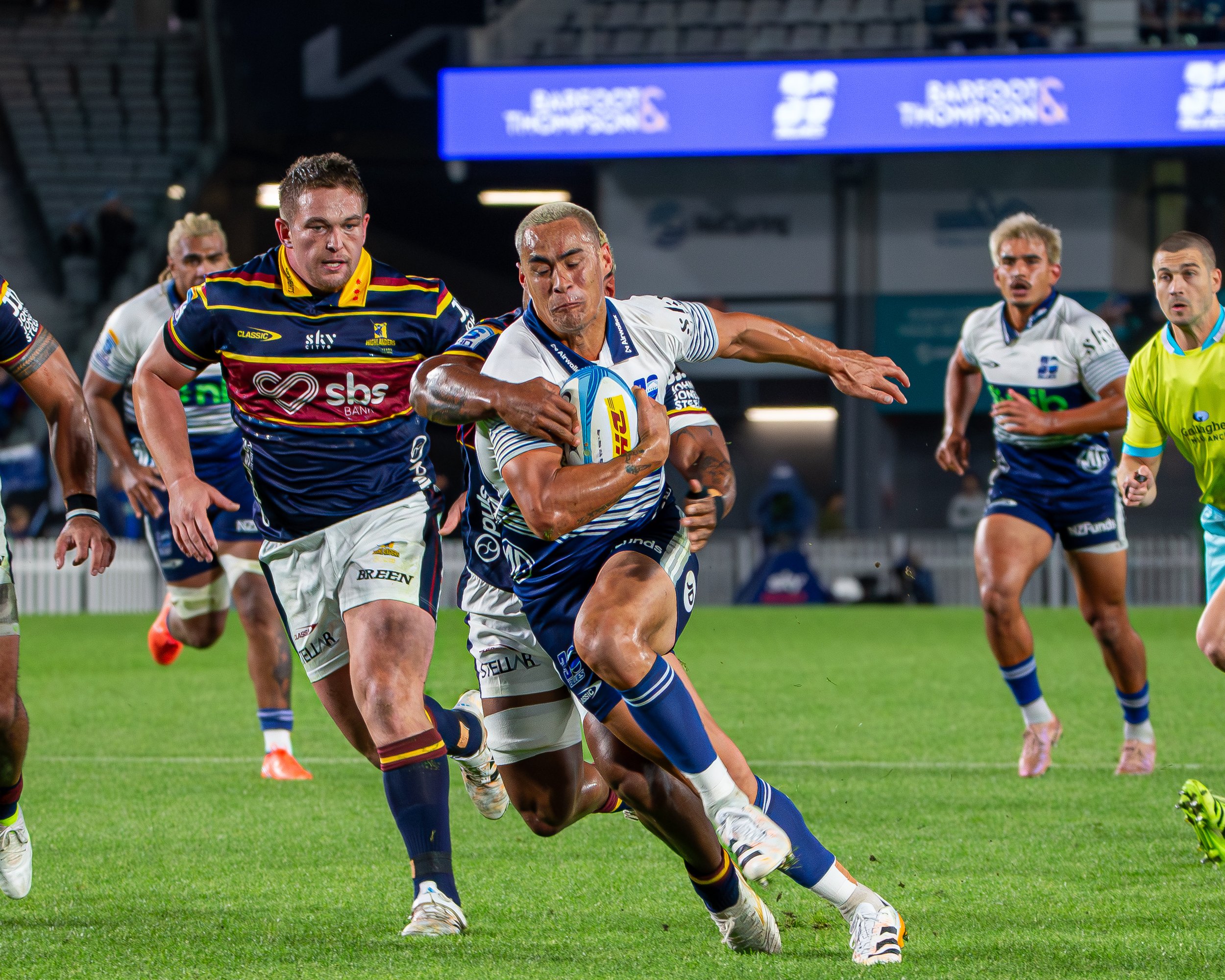 Full Back Zarn Sullivan

Highlanders vs Blues 17 April 2026. Shot by: Dominic Gasparich